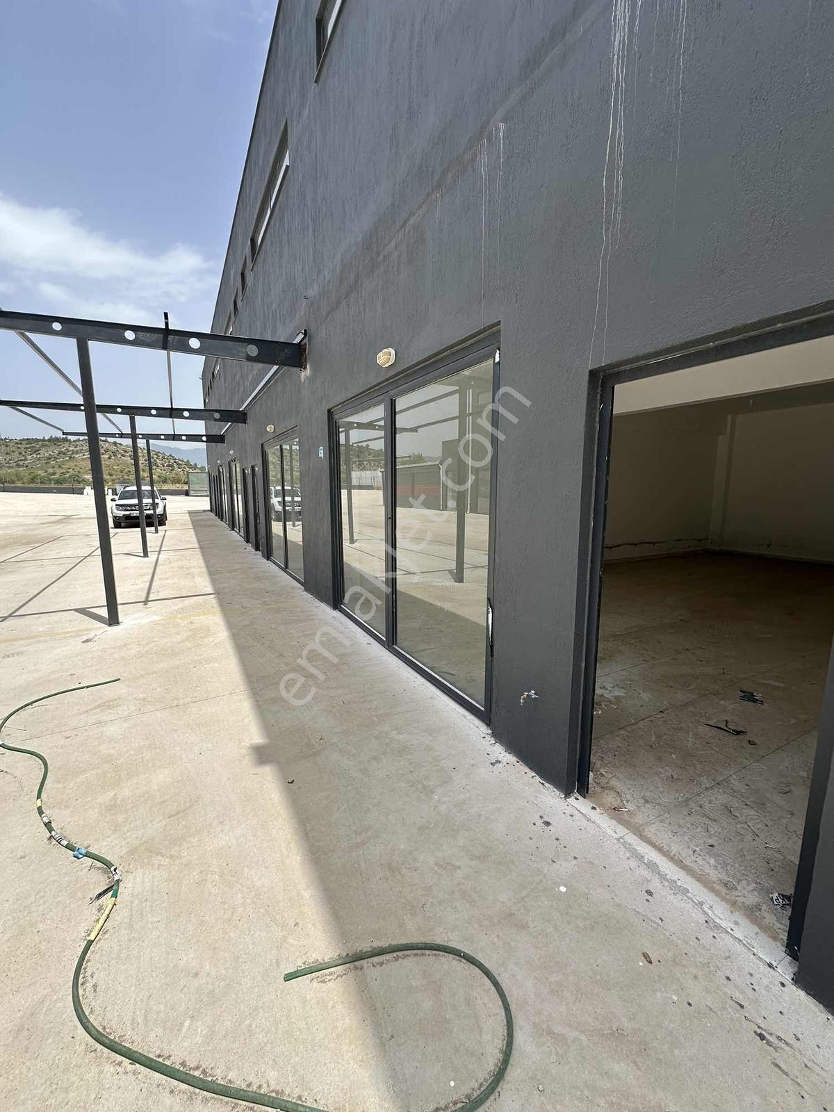 Akbaşlar'dan Mılas Galerıcıler Sıtesı'nde Toplam 120 M2 Ikı Adet - Görsel 13