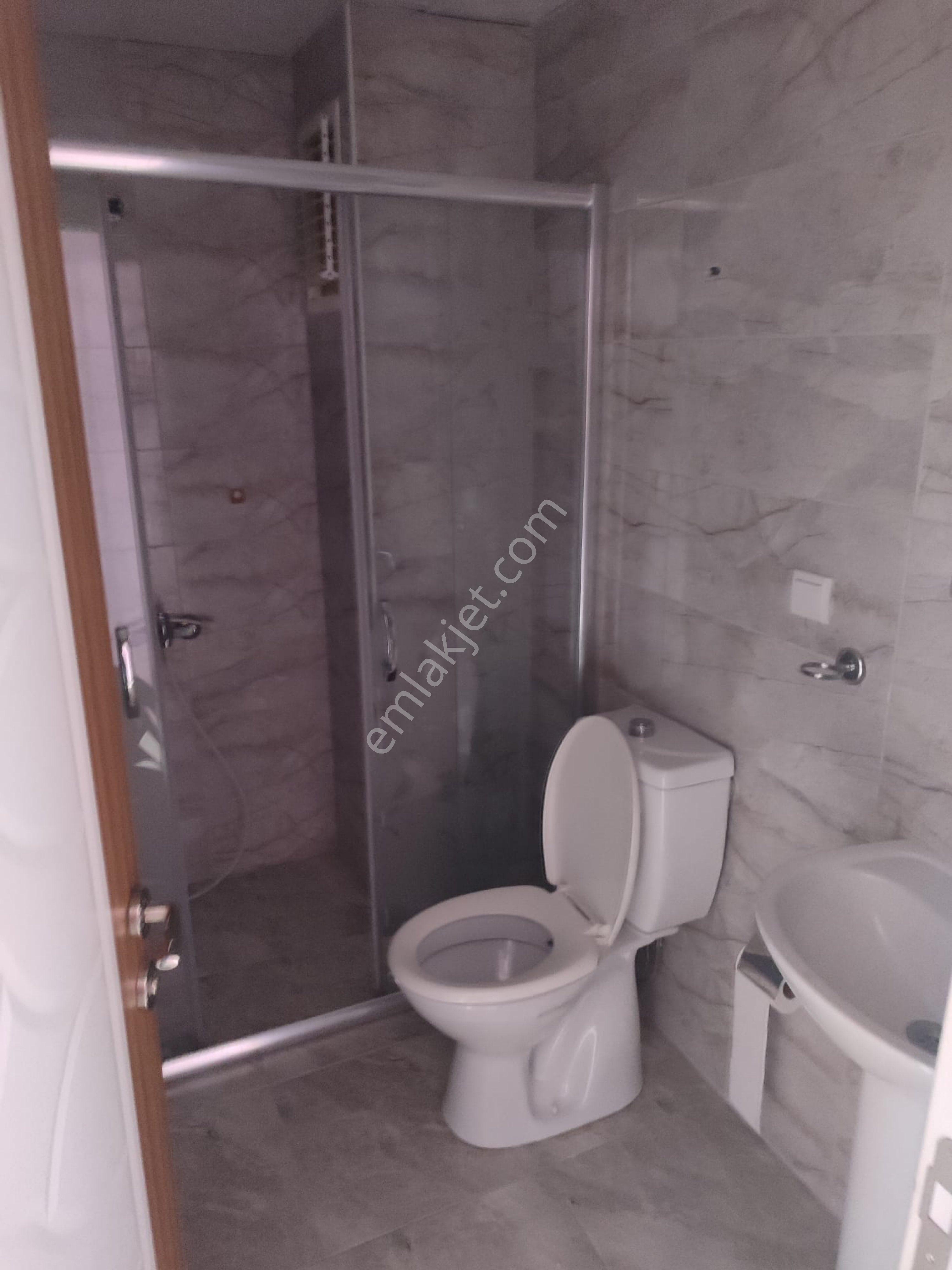 Erenköy Mahallesi Kiralık 4+1 Dubleks - Görsel 18