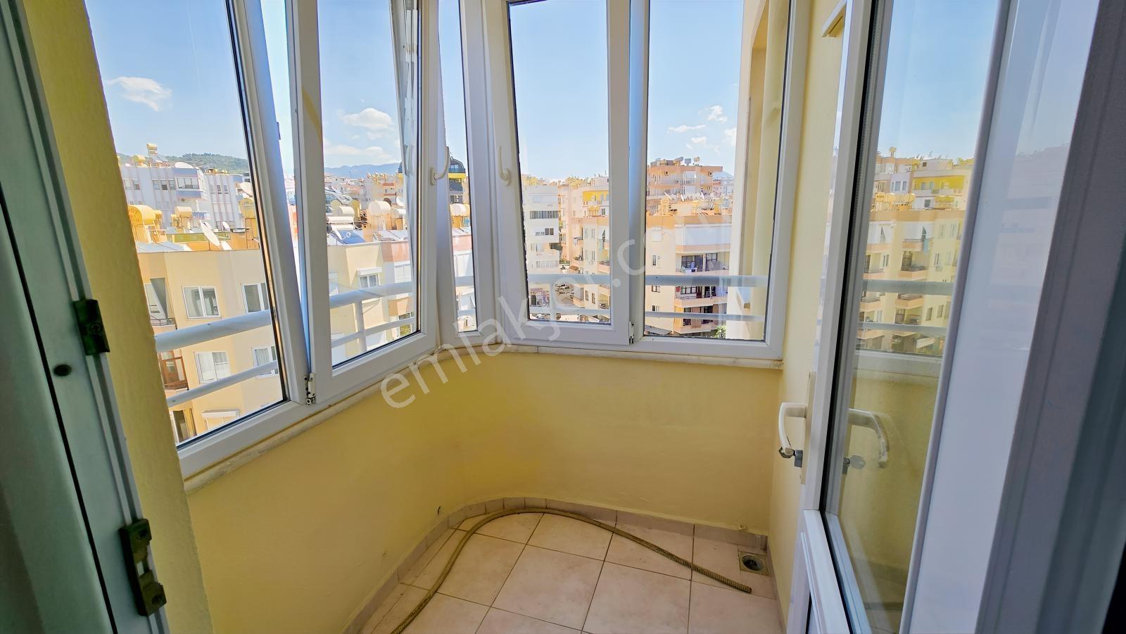 Alanya Güllerpınarı Site İçi 3+1 Eşyalı Kiralık Daire - Görsel 27