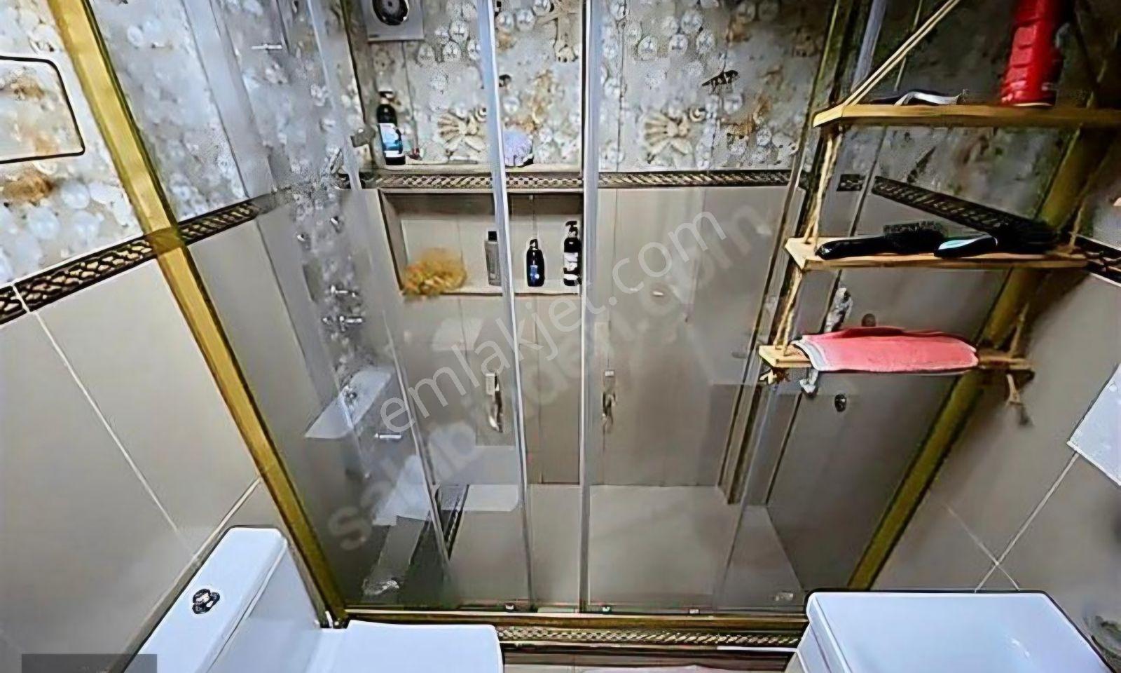 Alsancak Şair Eşref Bulvarı Üstünde Tadilatlı Satılık Daire - Görsel 10
