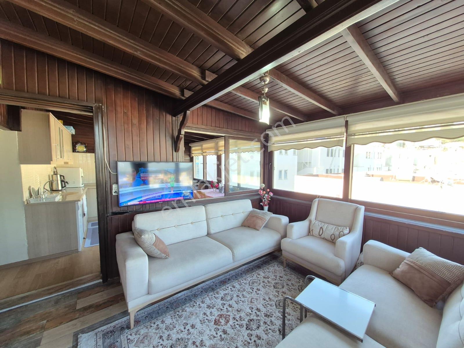 Bodrum Merkezde Deniz Manzaralı 2+1 Daire - Görsel 16