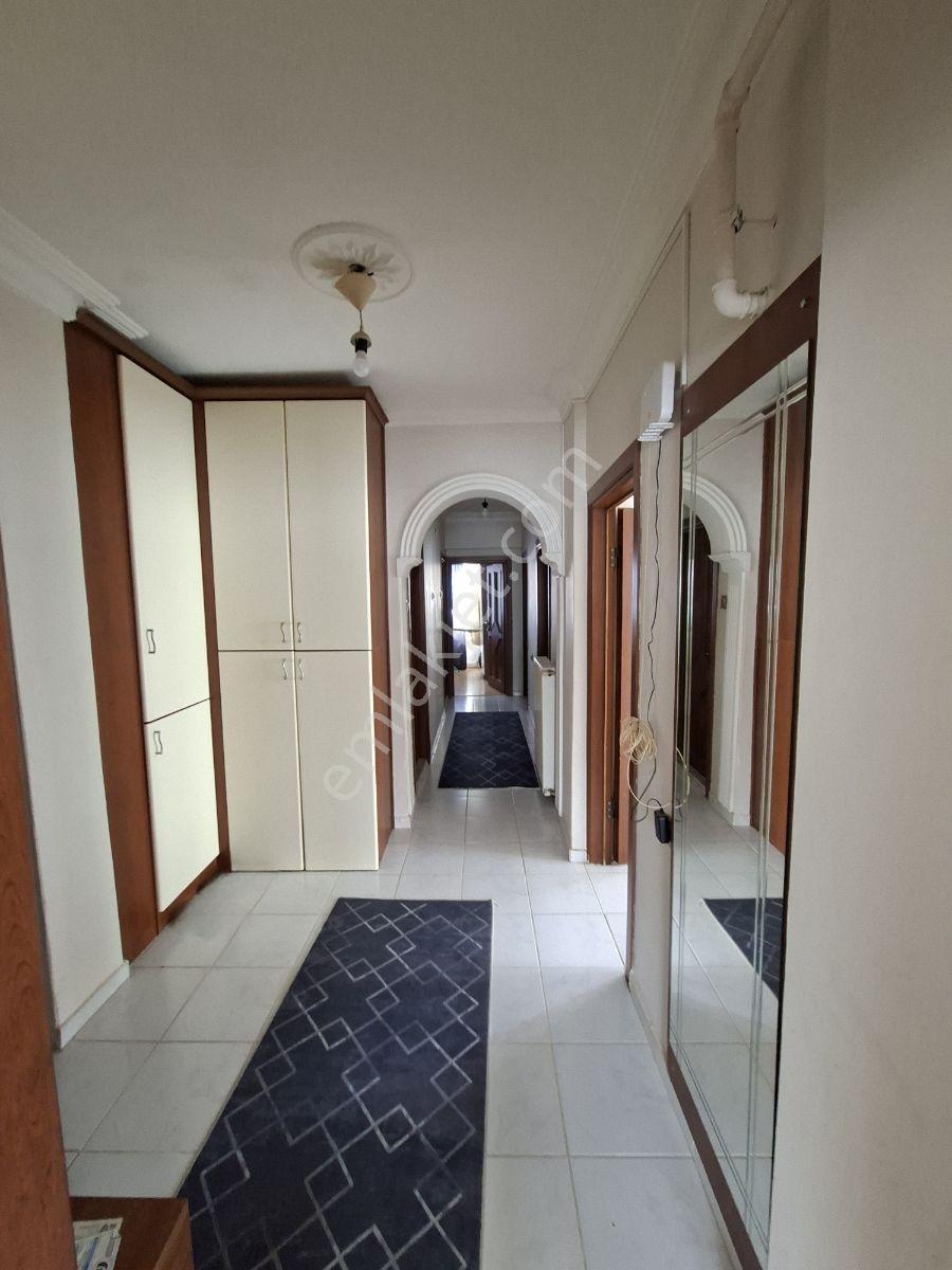 Re/max Parla'dan Esenevlerde Denize Yürüme Mesafesi 2+1 Daire - Görsel 2