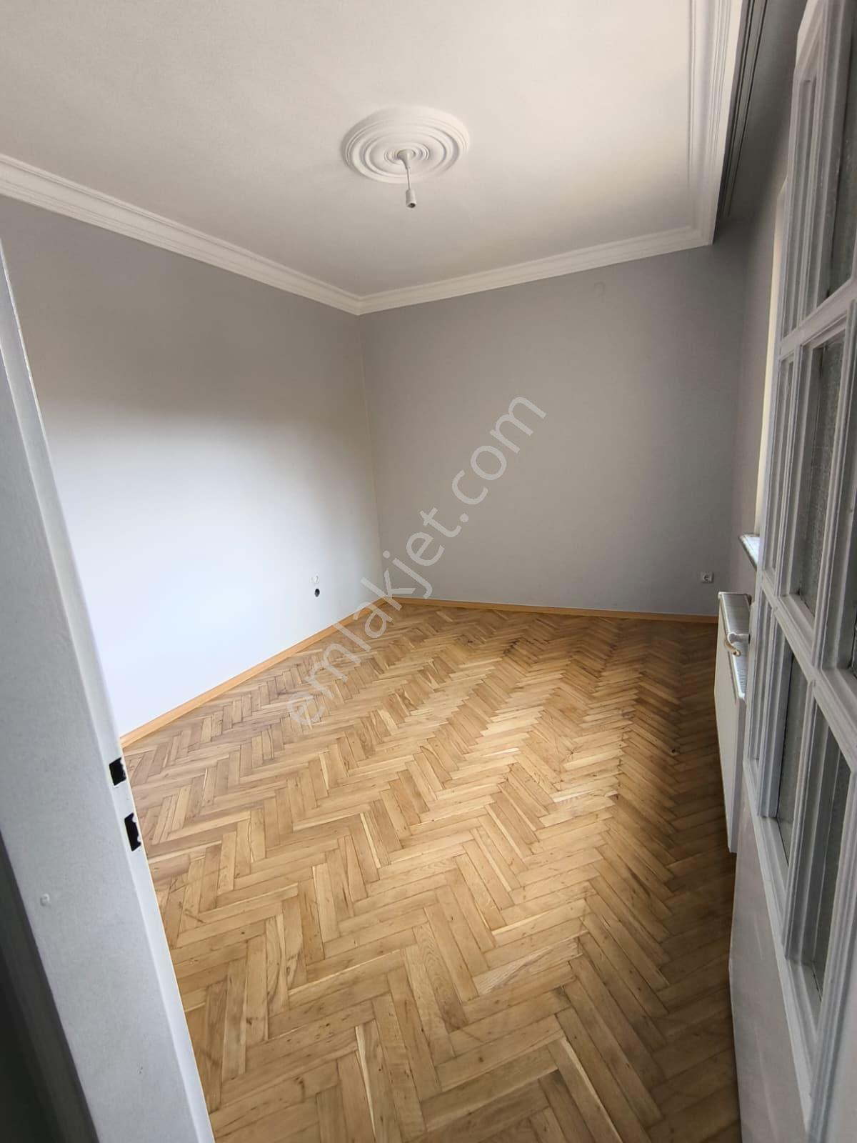 Gultepe Üniversite Evlerinde 2+1 Yenilenmiş Kiralık Daire - Görsel 12