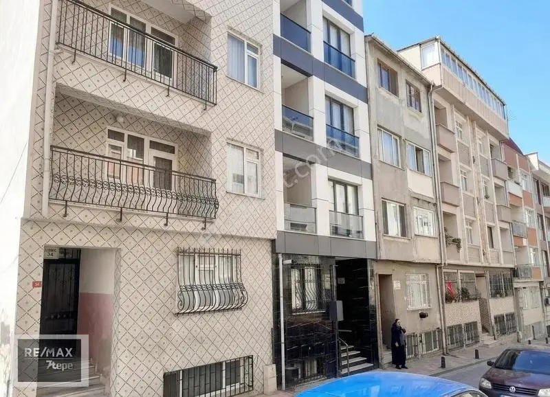 Beyoğlu Kulaksız'da Merkezi Konumda Satılık 2+1 Fırsat Daire. - Görsel 2