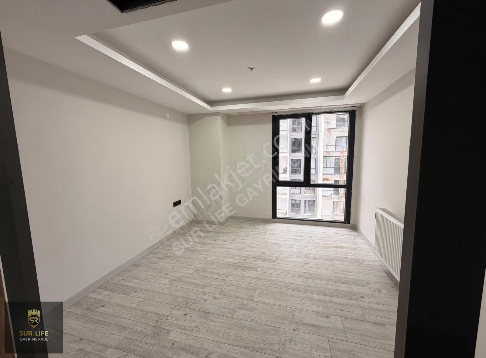 Bağcılar Kadın Doğum Arkası Çeysa Centropolde Satılık 2+1 Büro - Görsel 12