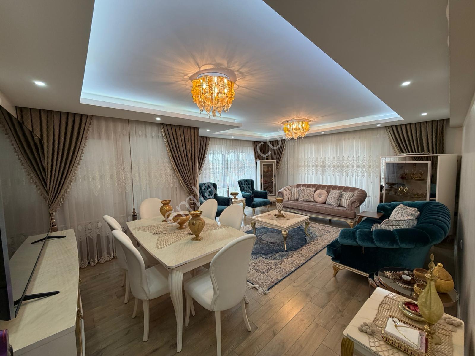 Altınpark Sitesinde Lüks 3+1 Satılık Geniş Daire Fırsatı - Görsel 2