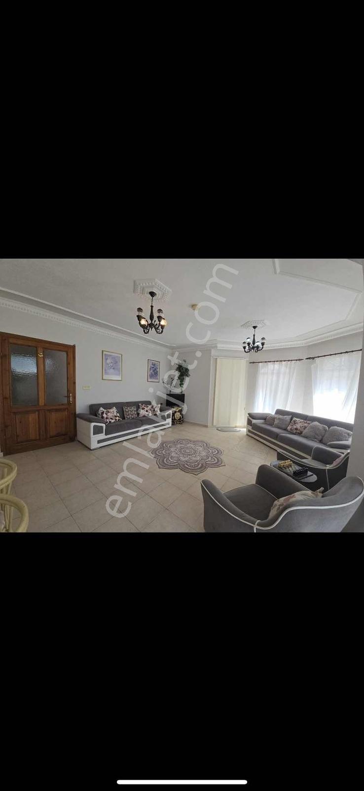 Didim Efeler Mahalesinde 3+1 Giriş Kat Bahçeli - Görsel 17