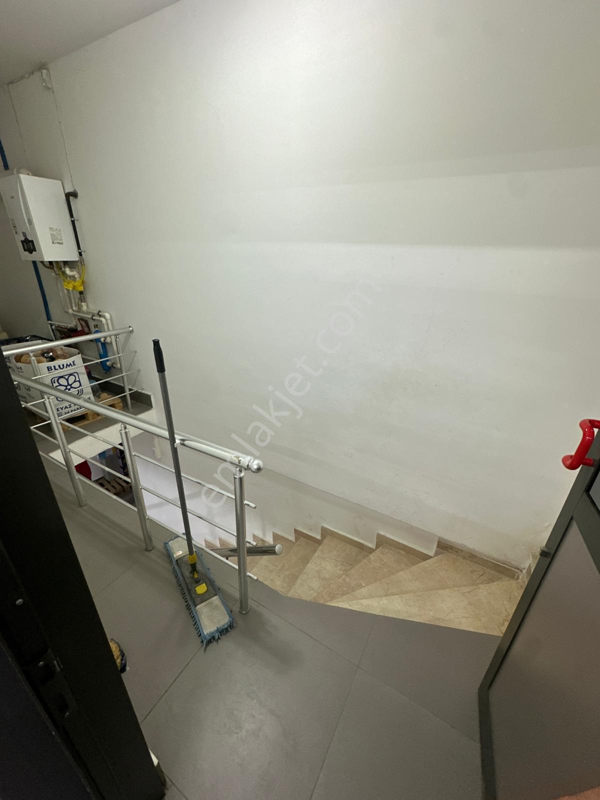 Vepaş'tan Ömer Halisdemir Caddesi Satılık Dükkân 190 M² + 90 M² - Görsel 16