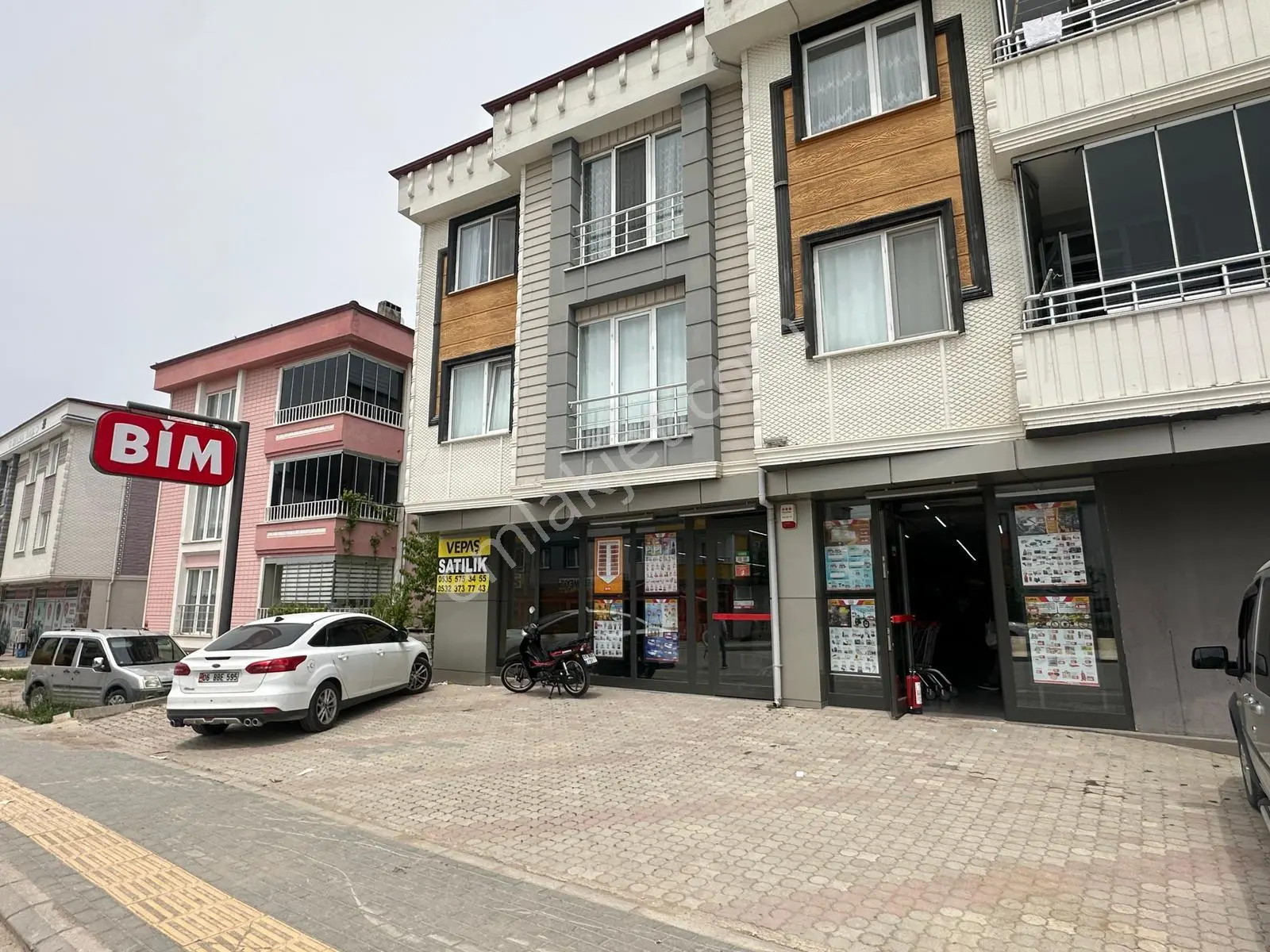 Vepaş'tan Ömer Halisdemir Caddesi Satılık Dükkân 190 M² + 90 M²