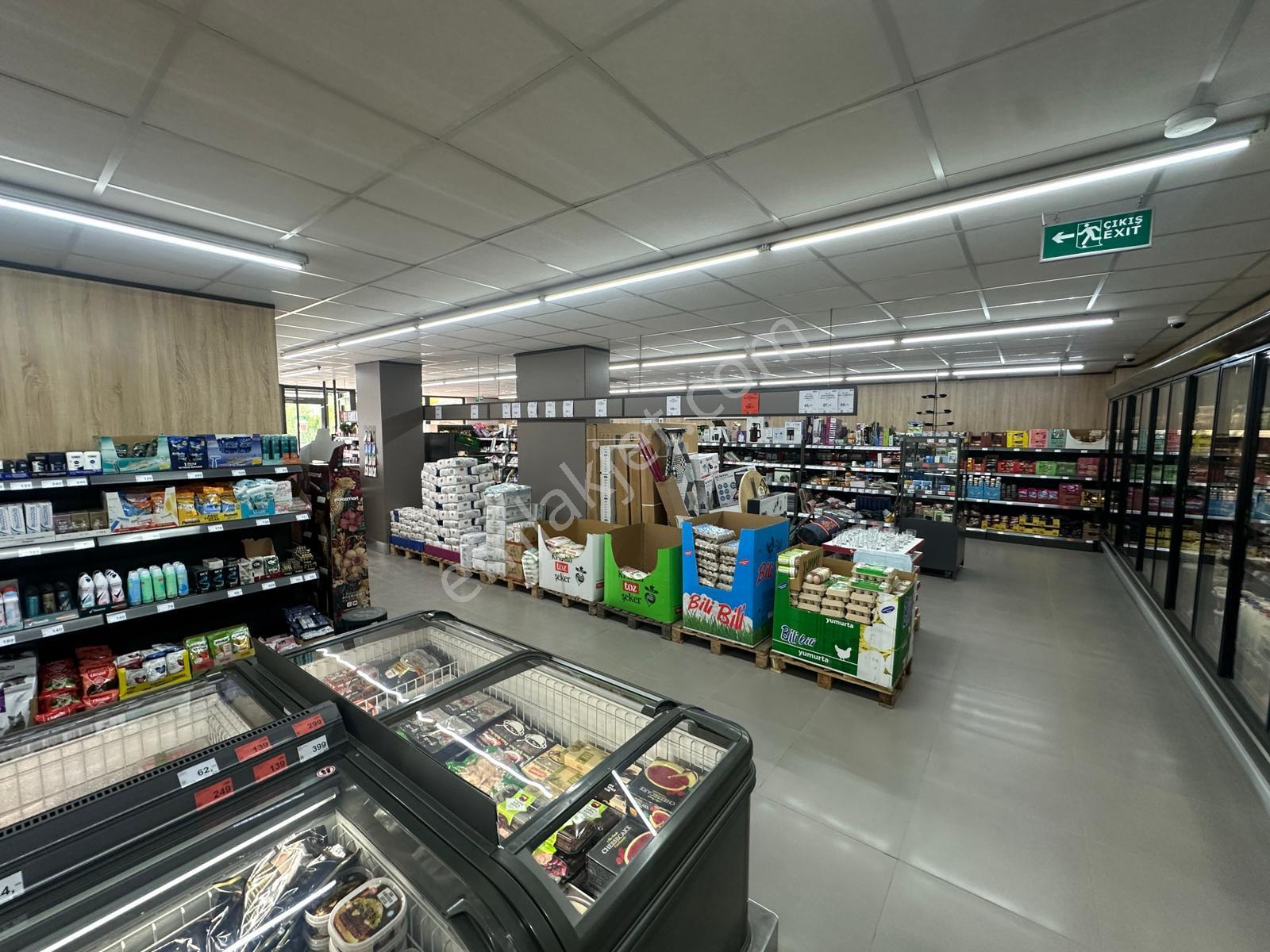 Vepaş'tan Ömer Halisdemir Caddesi Satılık Dükkân 190 M² + 90 M² - Görsel 13