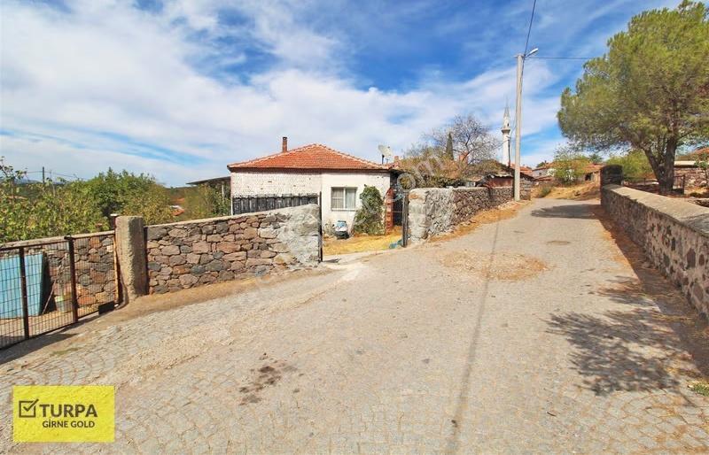 Bergama Gaylan'da 511 M2 Arsalı 2+1 Bakımlı Satılık Müstakil Ev - Görsel 19