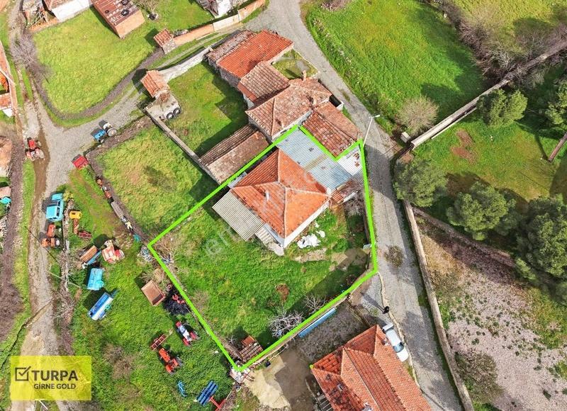Bergama Gaylan'da 511 M2 Arsalı 2+1 Bakımlı Satılık Müstakil Ev - Görsel 10