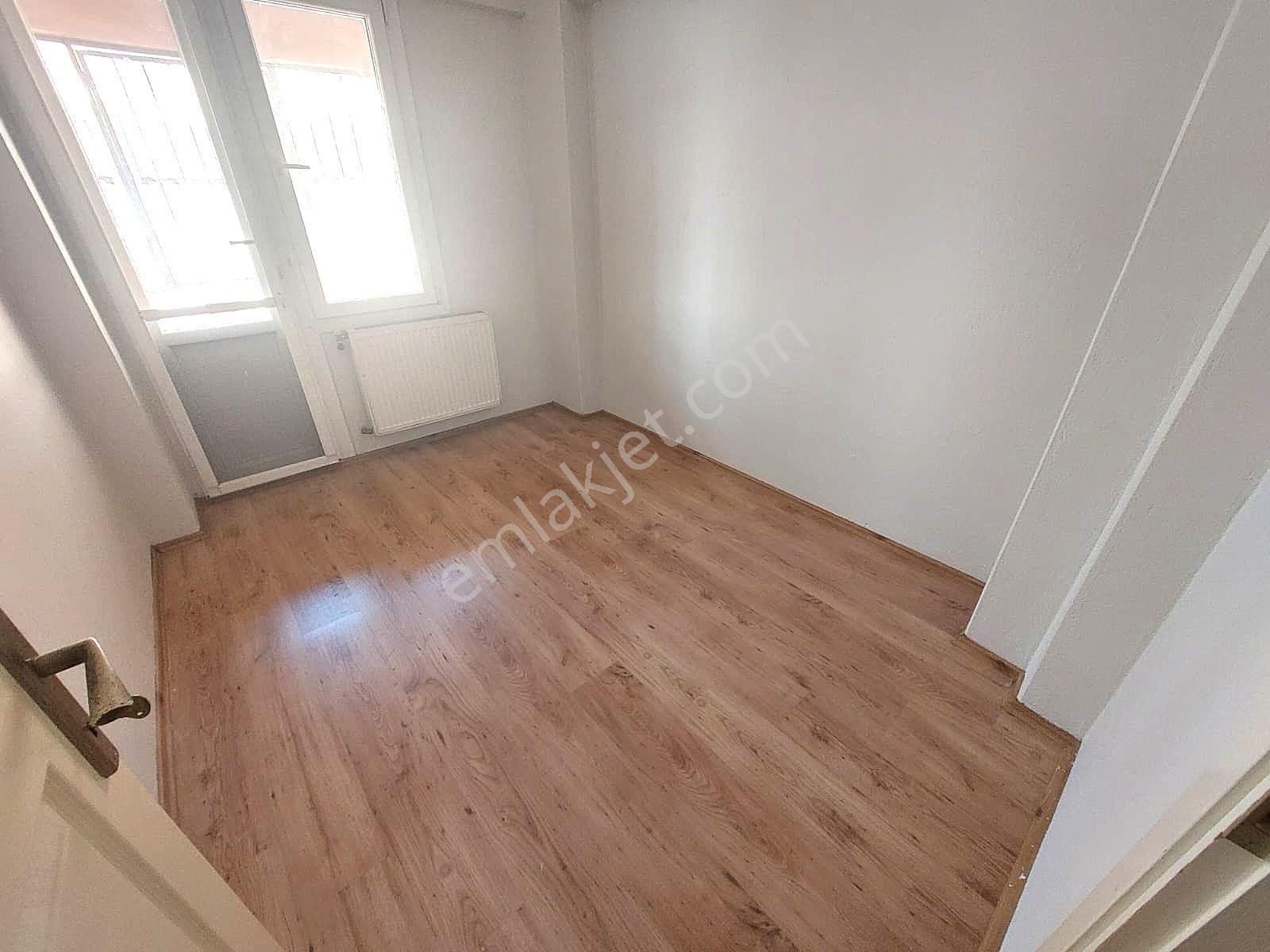 Kuşadası Adliye Karşısı Ticari/mesken 3+1 Kiralık Daire - Görsel 11
