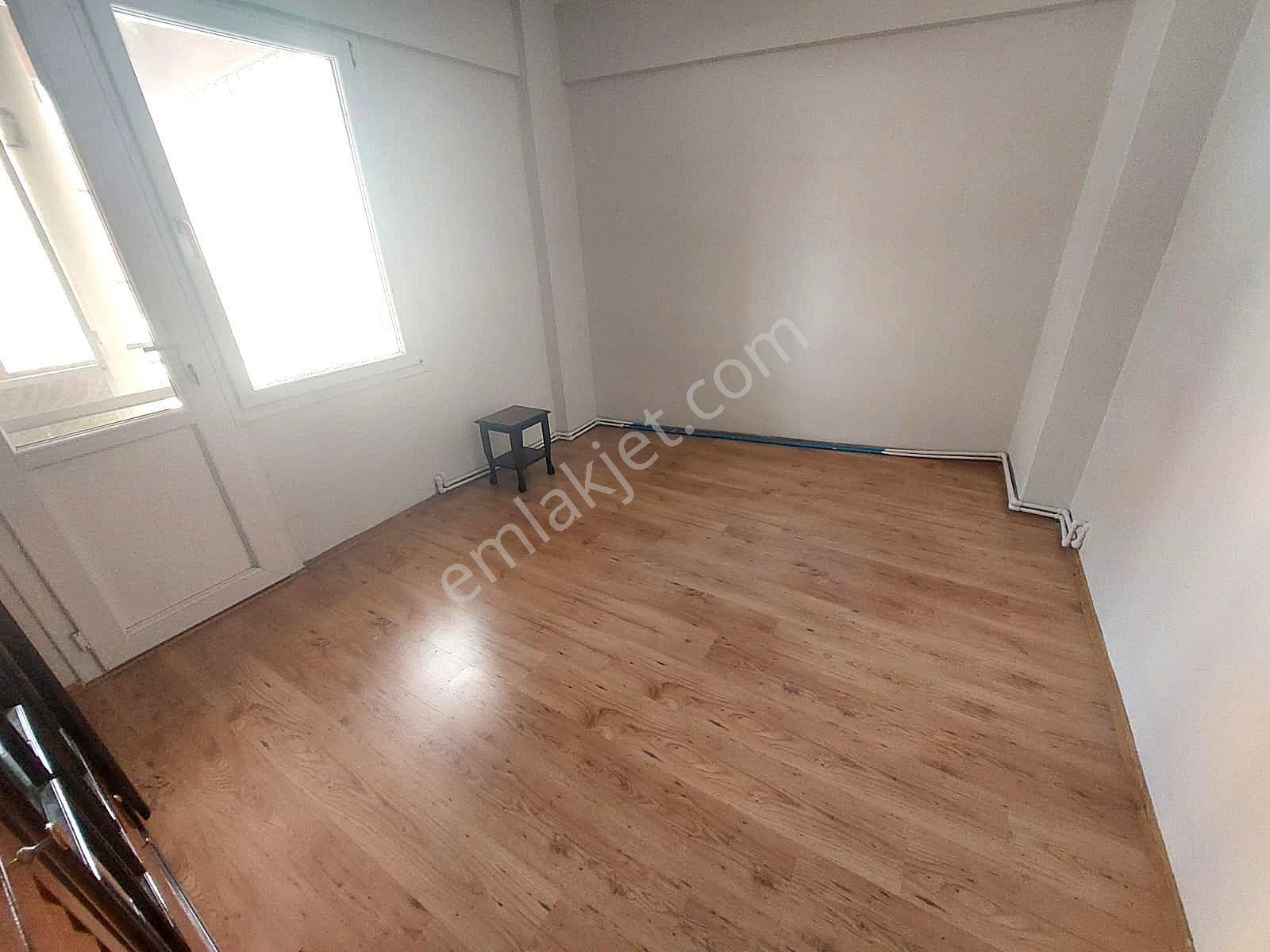 Kuşadası Adliye Karşısı Ticari/mesken 3+1 Kiralık Daire - Görsel 14