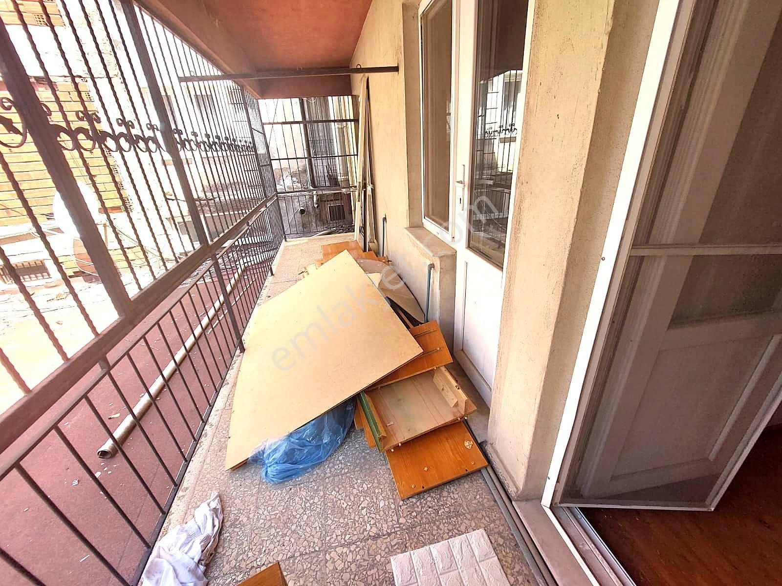 Kuşadası Adliye Karşısı Ticari/mesken 3+1 Kiralık Daire - Görsel 21