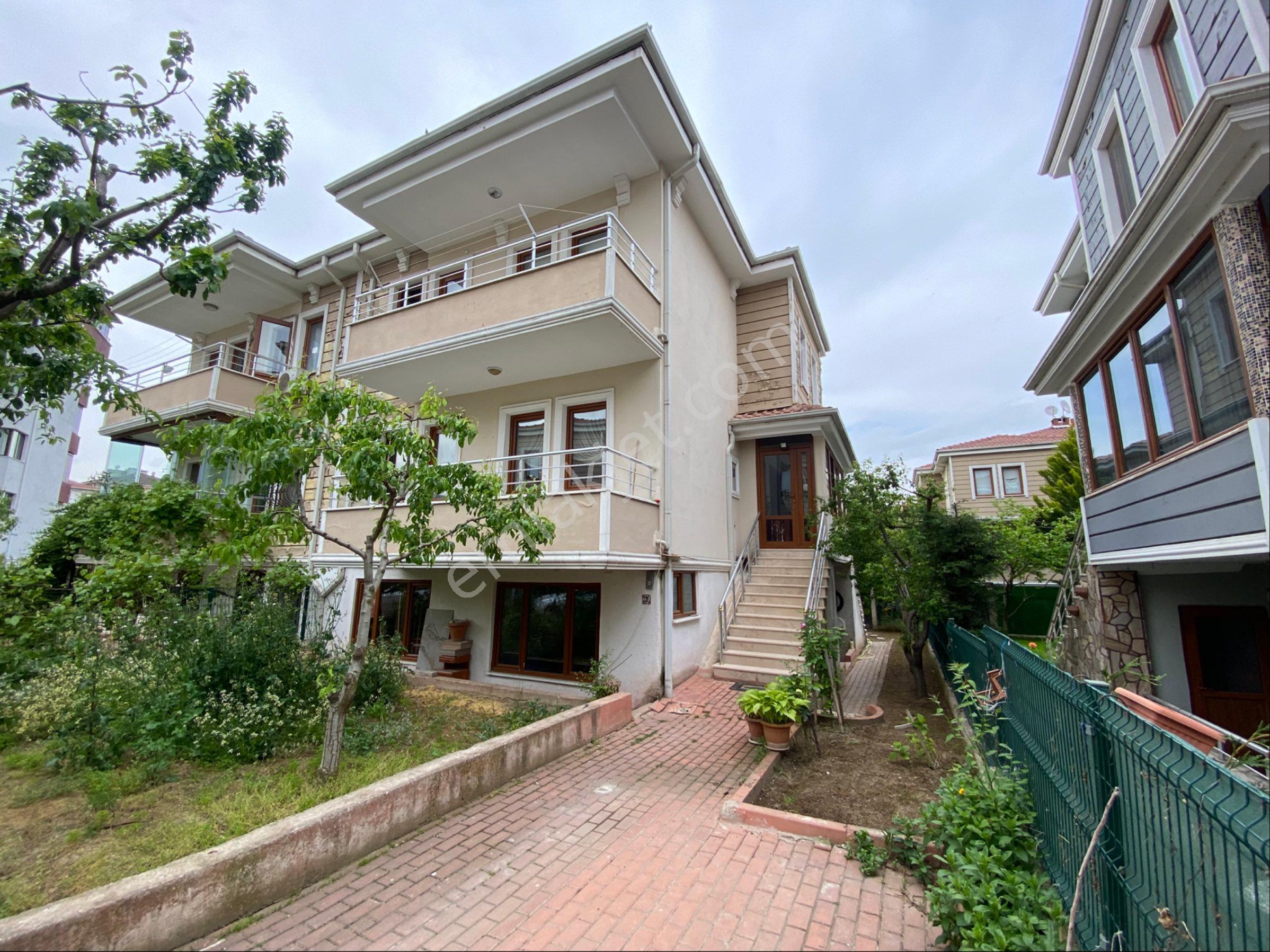 Roma’ Dan Yenikent 2 Sitesinde Satılık Villa - Görsel 2