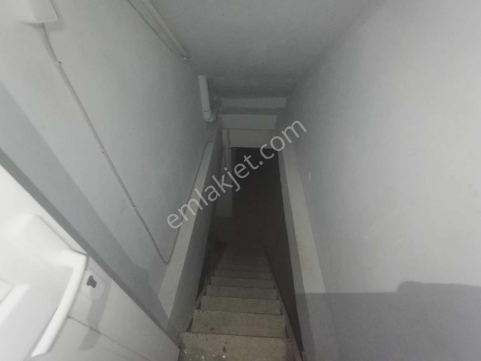01 Yapı Emlaktan Yeşilyurtta 3 Katlı Geniş Dükkan - Görsel 27