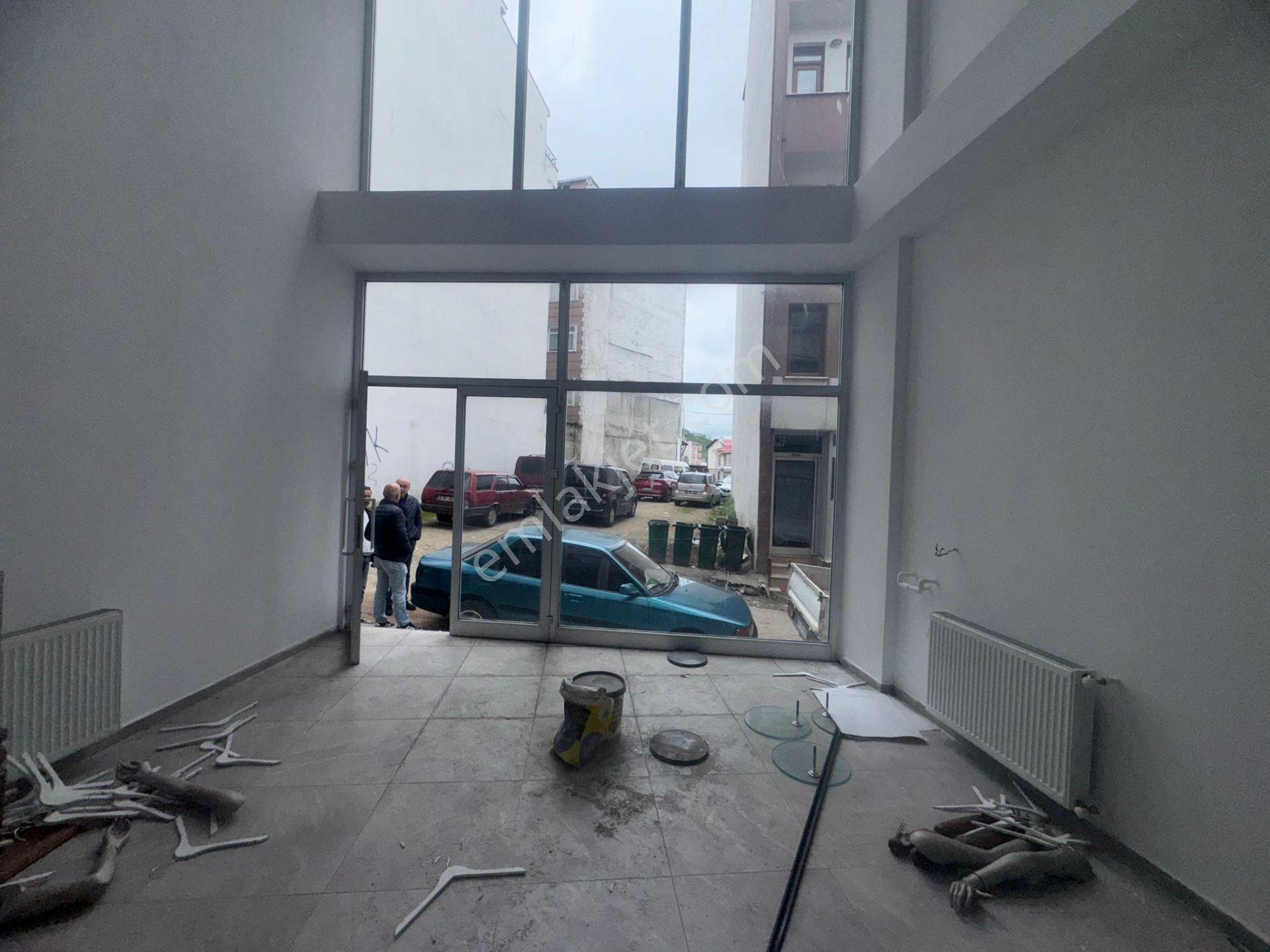 İnanç Emlaktan Giresun Debboy Mevkinde Kiralık Dükkan - Görsel 4