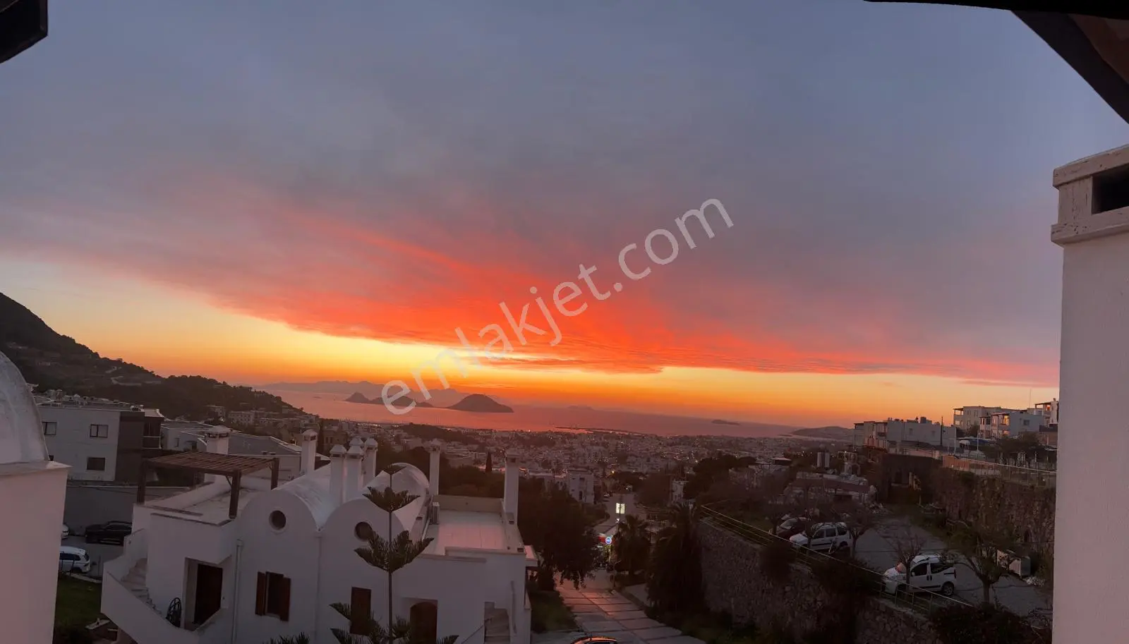Turgutreis’te Full Deniz Manzaralı, Yenilenmiş Satılık 2+1 Daire - Görsel 3