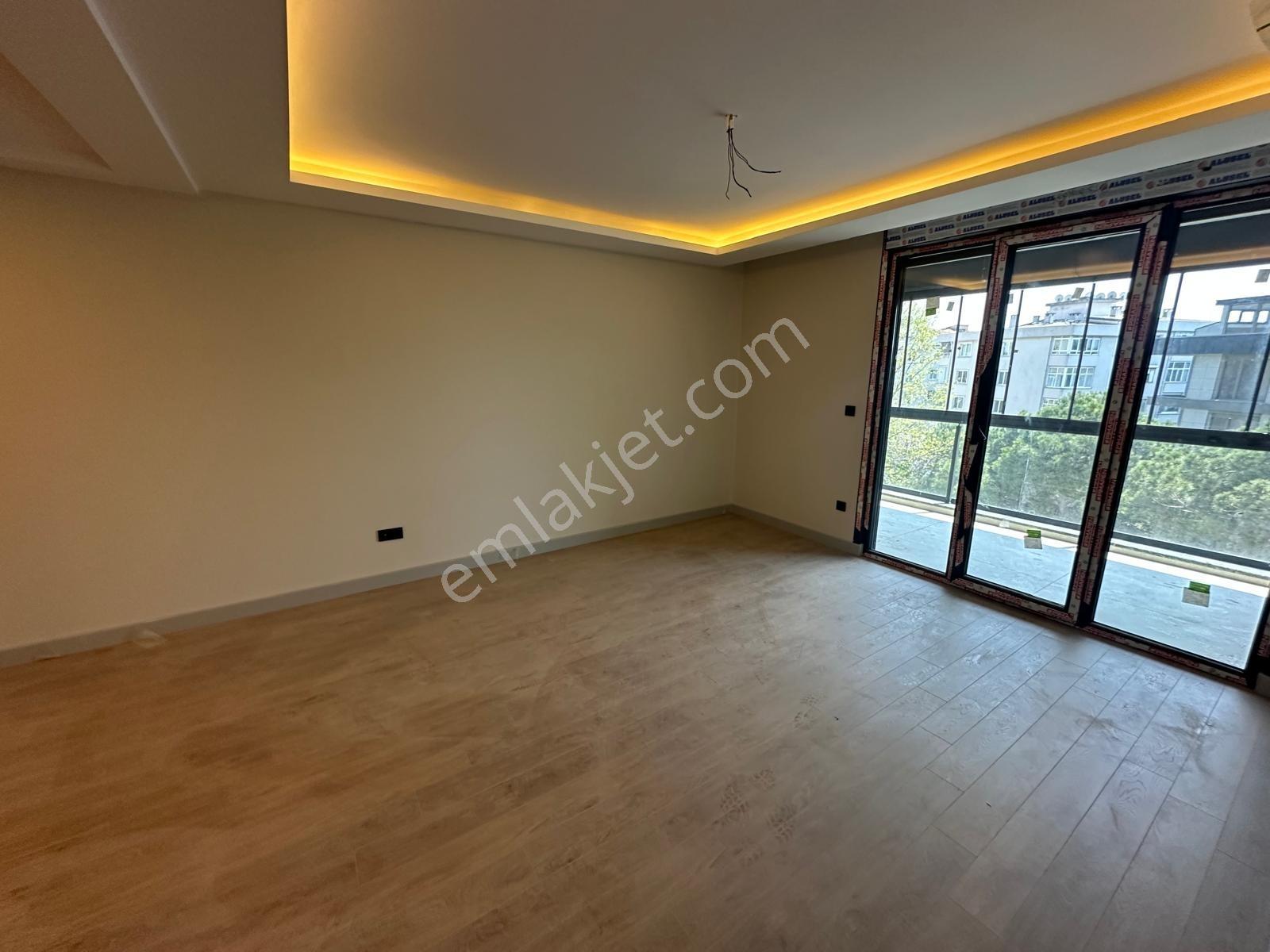 Üsküdar Altunizade Site'de 3+2 Dubleks Satılık Daire - Görsel 24