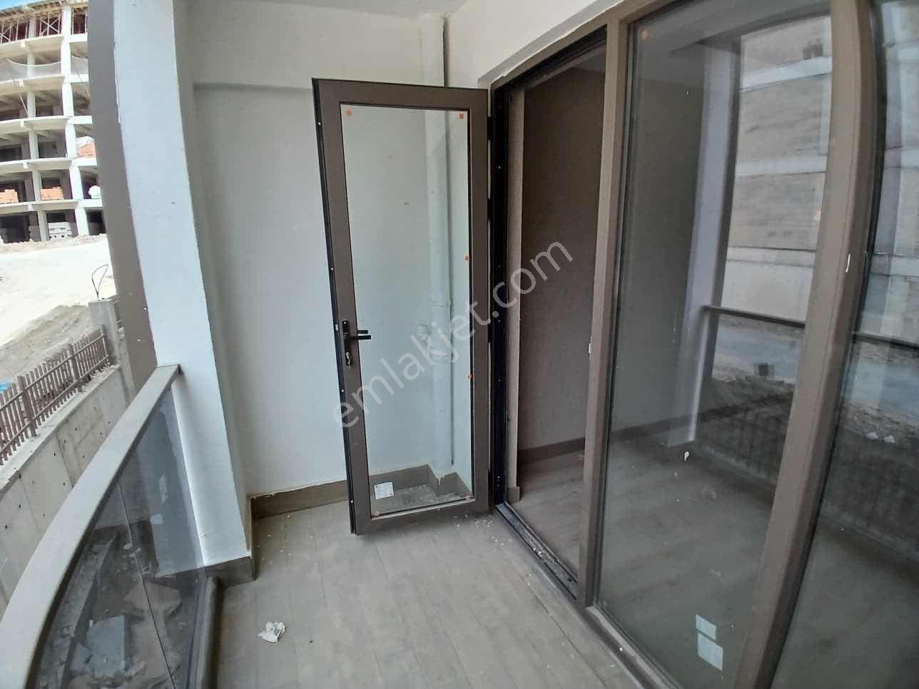 Saraycık Mahallesi X Yapı Konutlarında 1+1 Kiralık Lüks Daire - Görsel 5
