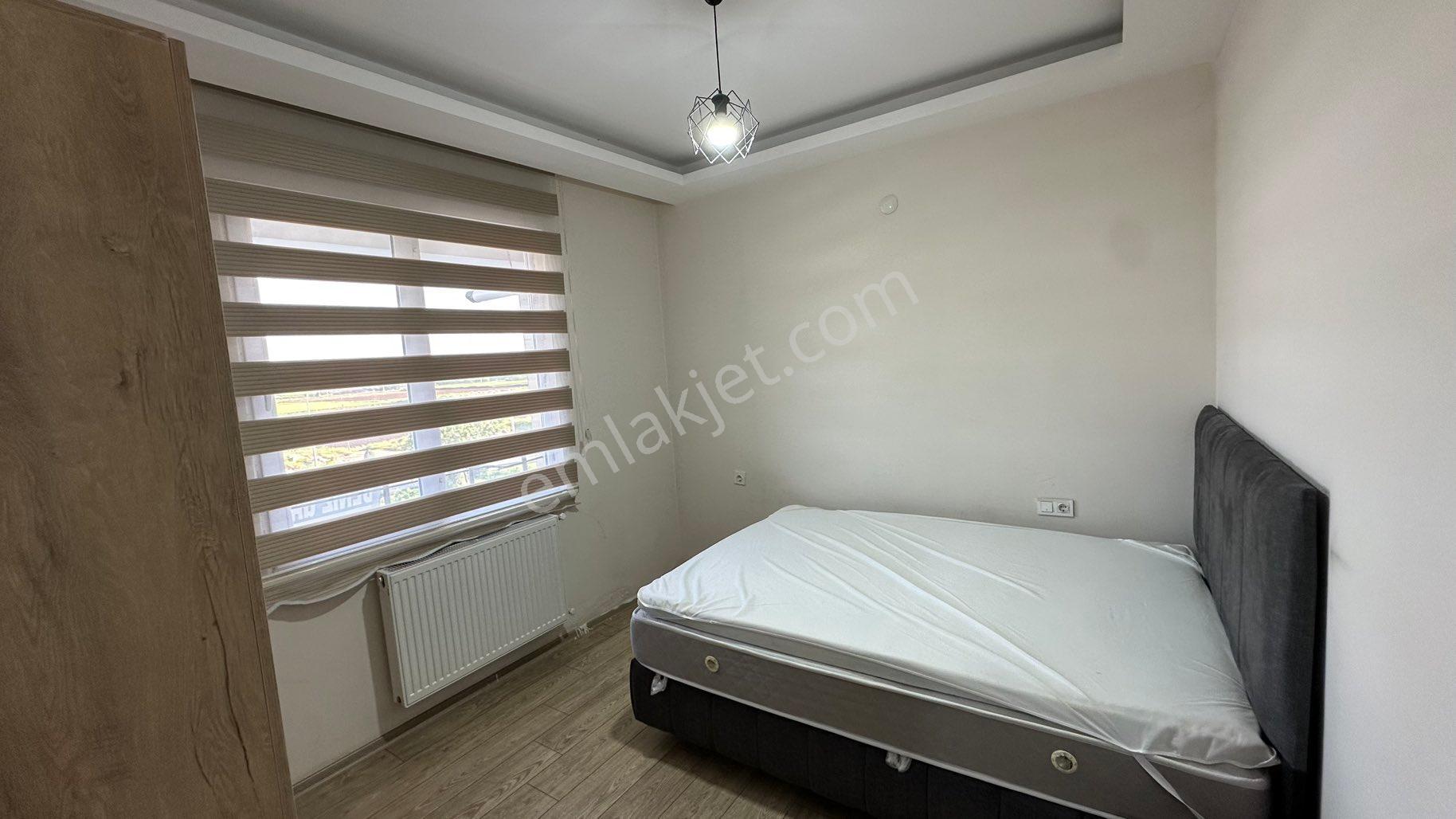 Deniz Gayrimenkul’den İmam Bakır Mah Site İçerisinde Güvenlikli Ful Eşyalı Lüx 1+1 Daire - Görsel 11