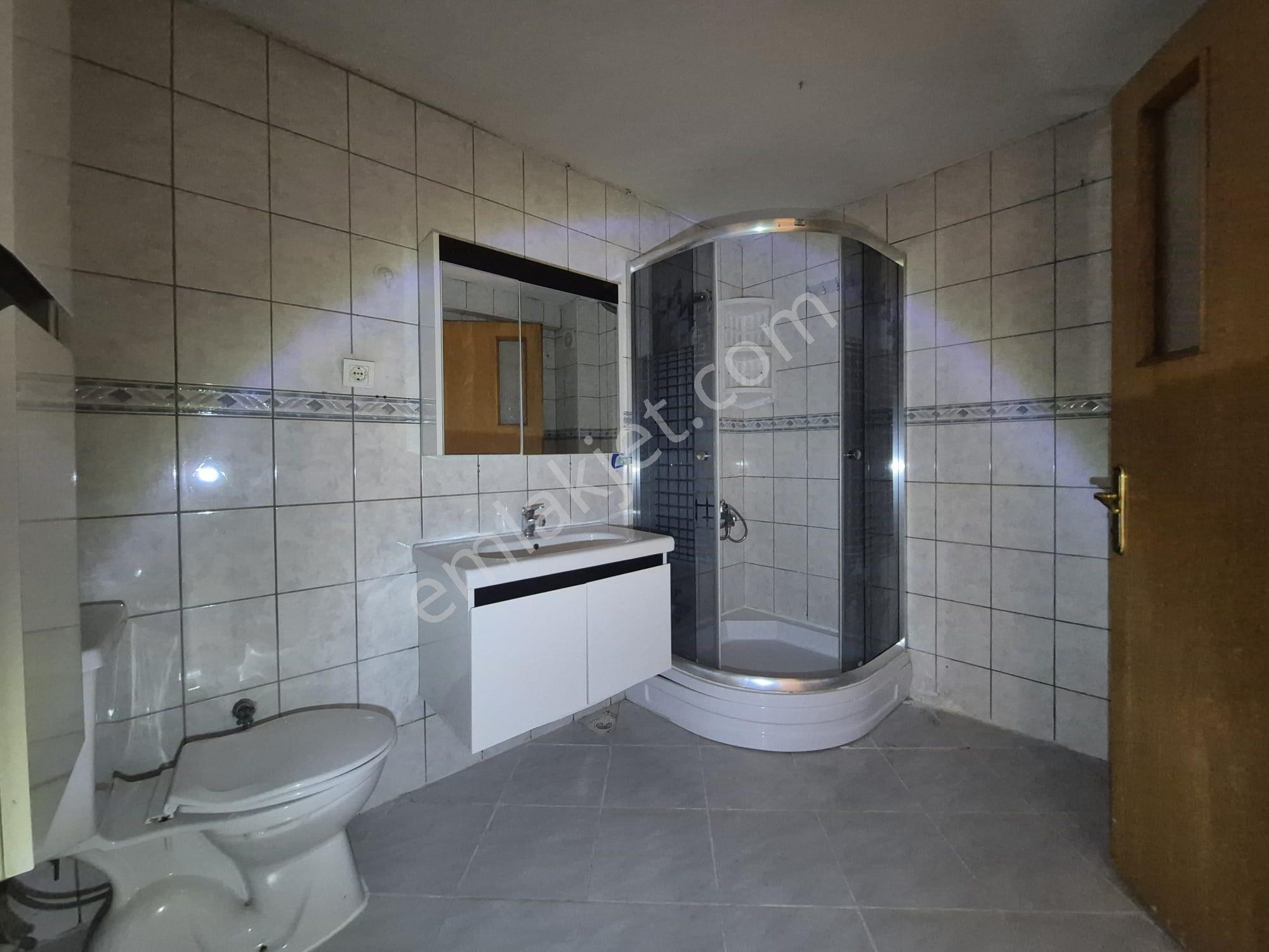 Çanakkale Merkez Esenler Cadde Üzeri 3+1 Kiralık Daire - Görsel 9