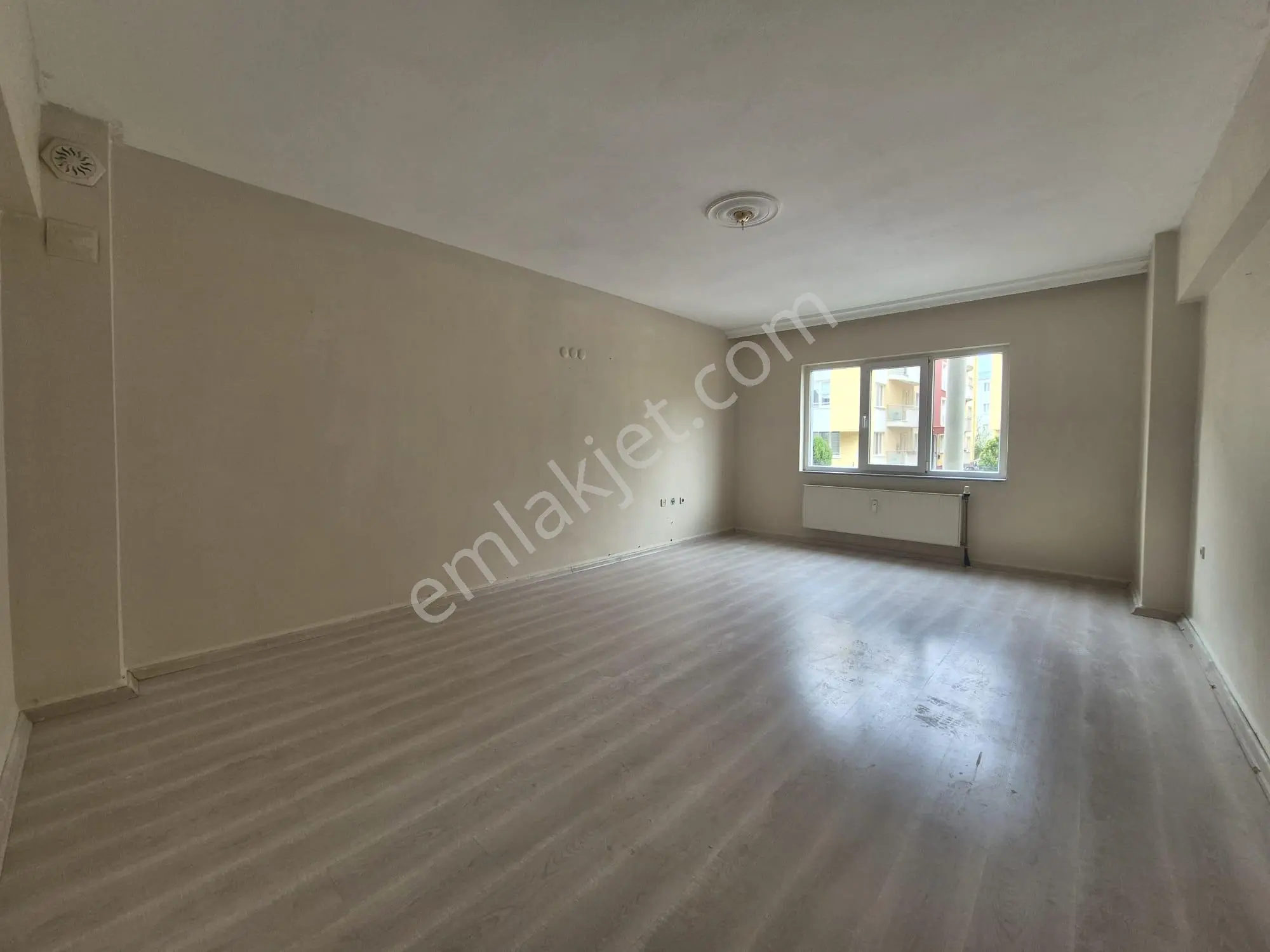 Çanakkale Merkez Esenler Cadde Üzeri 3+1 Kiralık Daire - Görsel 4