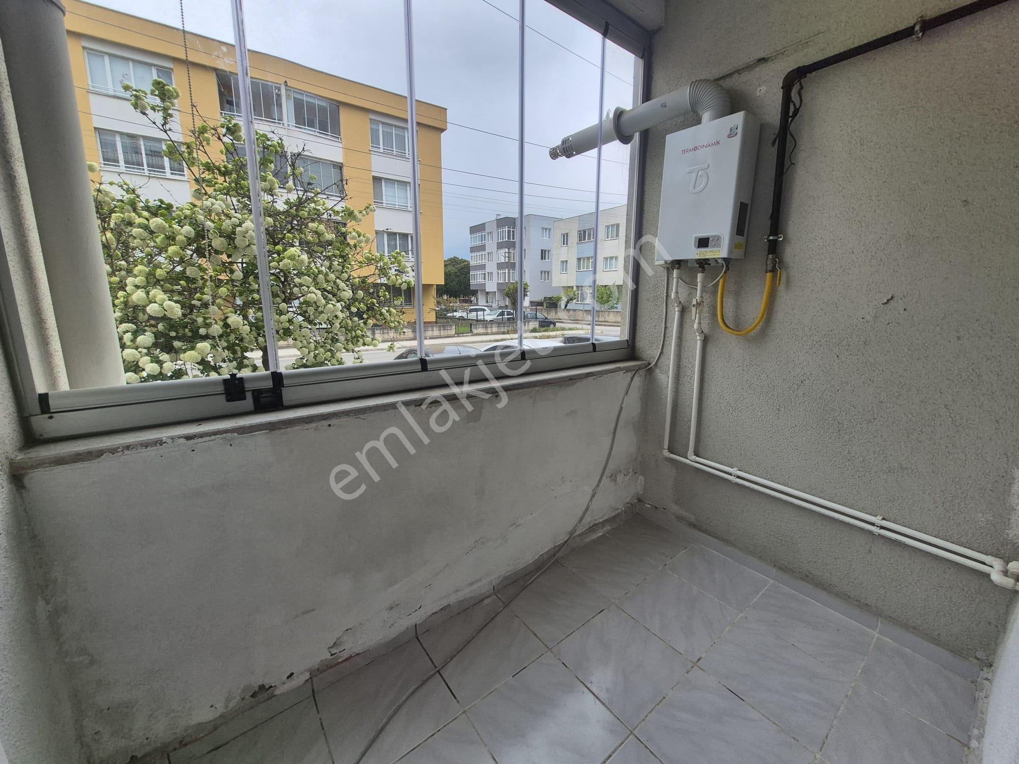 Çanakkale Merkez Esenler Cadde Üzeri 3+1 Kiralık Daire - Görsel 6