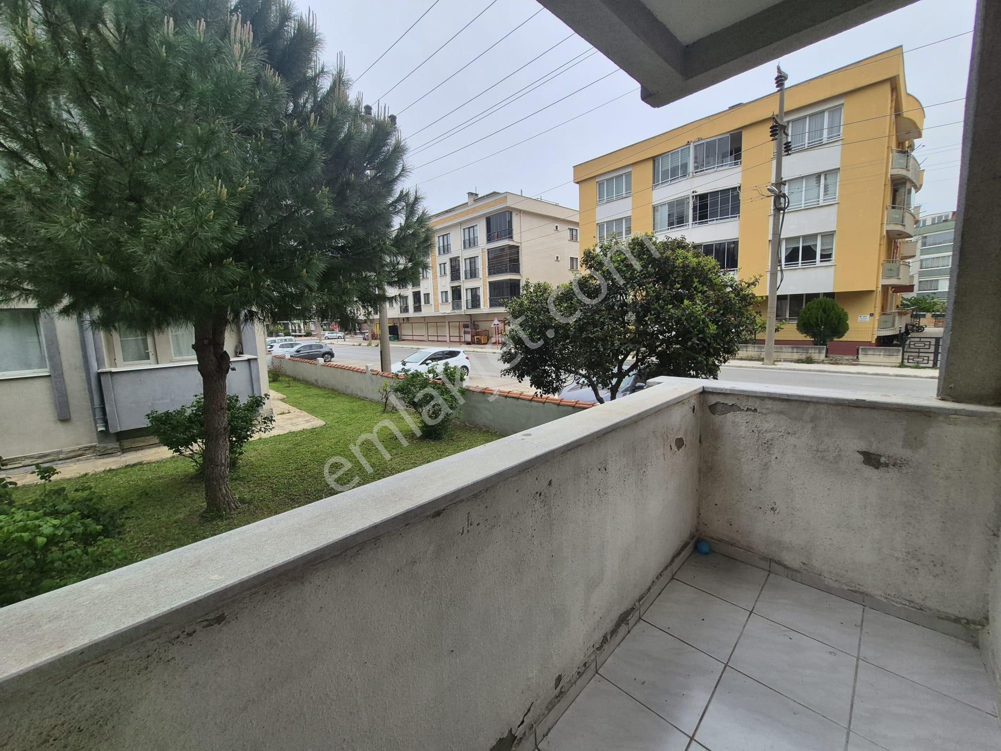 Çanakkale Merkez Esenler Cadde Üzeri 3+1 Kiralık Daire - Görsel 12