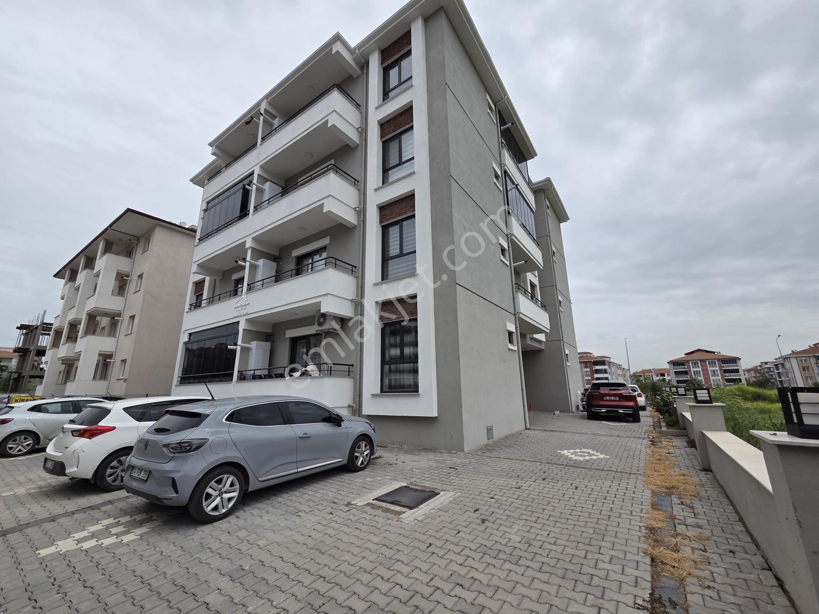 Mir'den Gop'da Fahri Kiraz Arkası Sıfır 1+1 Kiralık Eşyalı Daire - Görsel 32