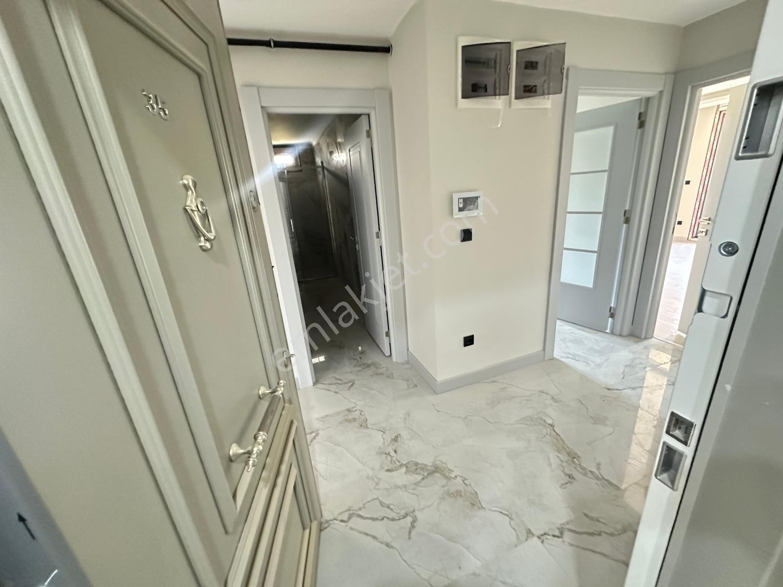 Altunizade'de Site İçinde 3+2 160 M2 Satılık Dubleks Daire - Görsel 6