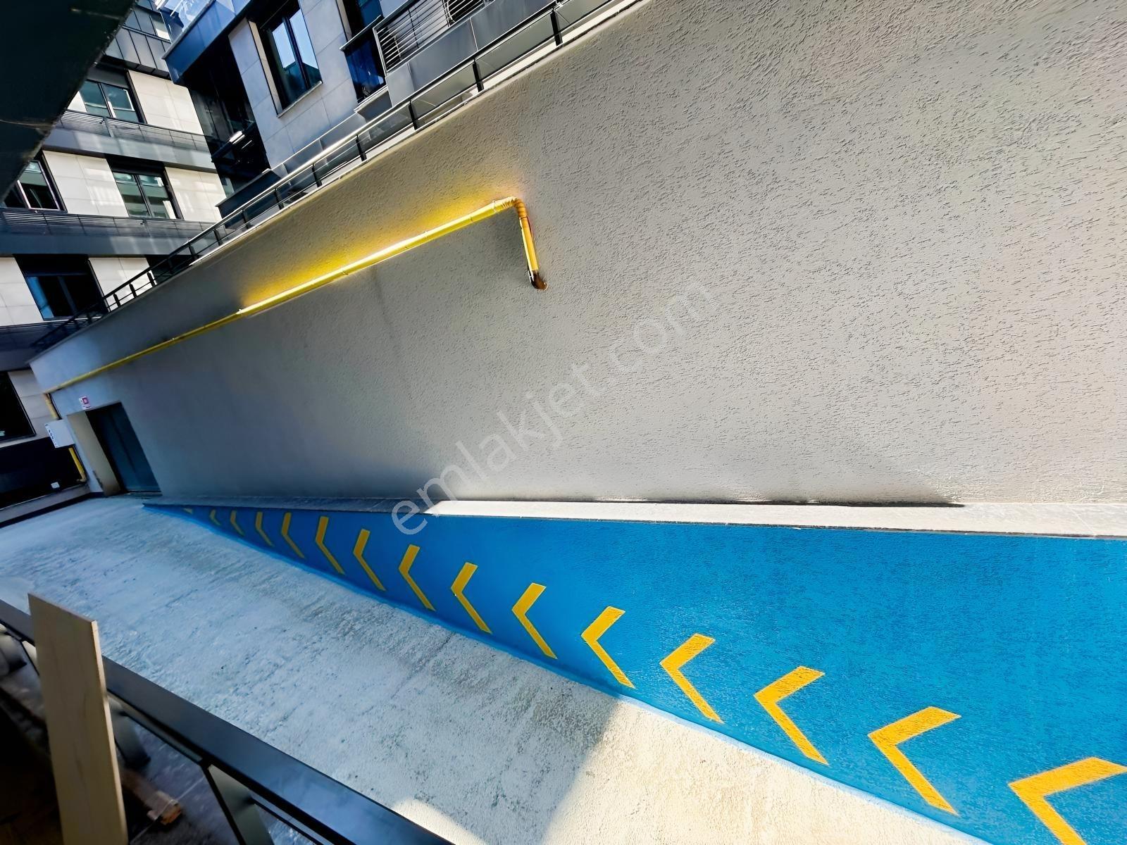 Altunizade'de Site İçinde 3+2 160 M2 Satılık Dubleks Daire - Görsel 5