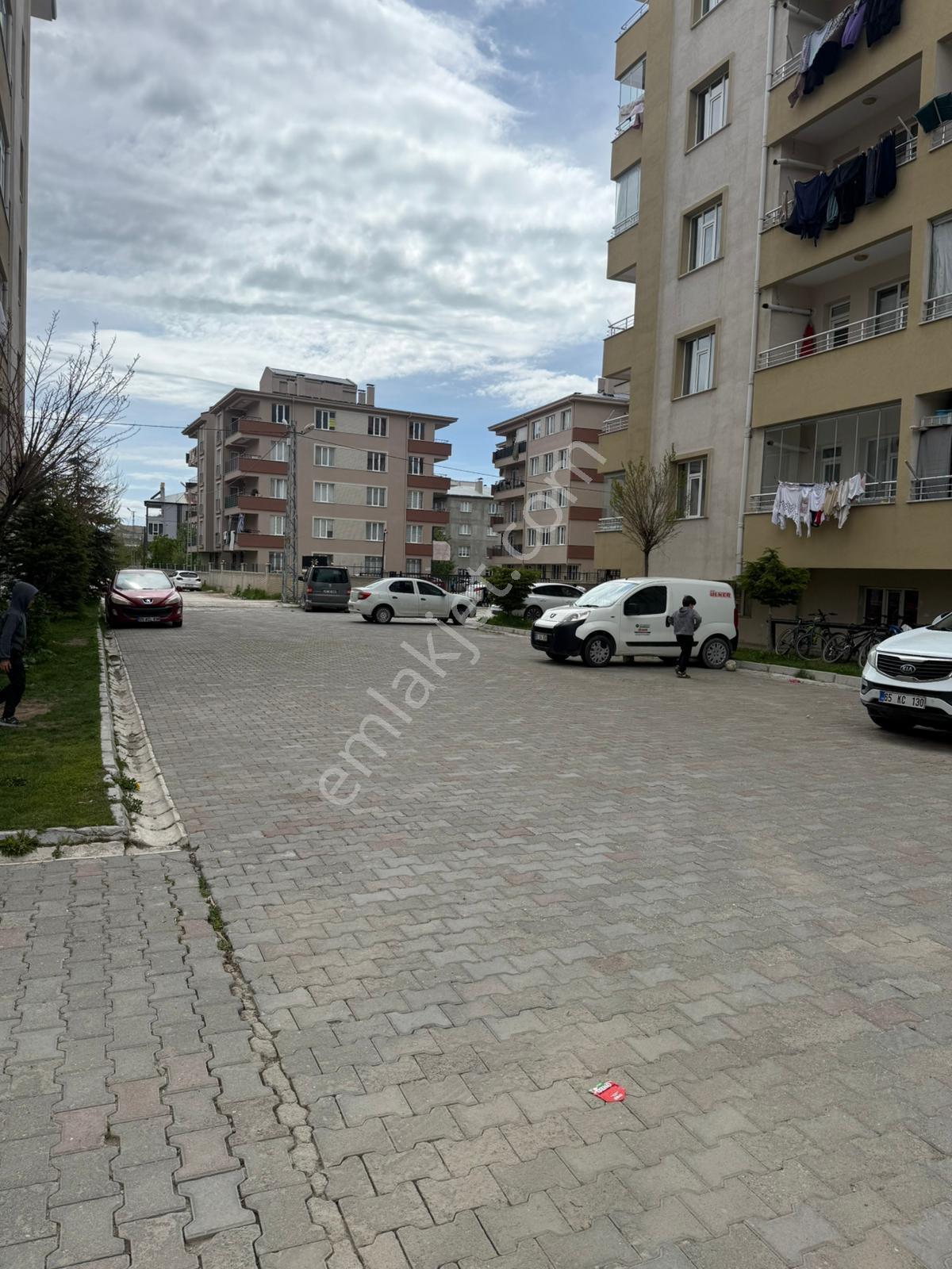 Van Merkezde Satılık Site İçi Daire - Görsel 25