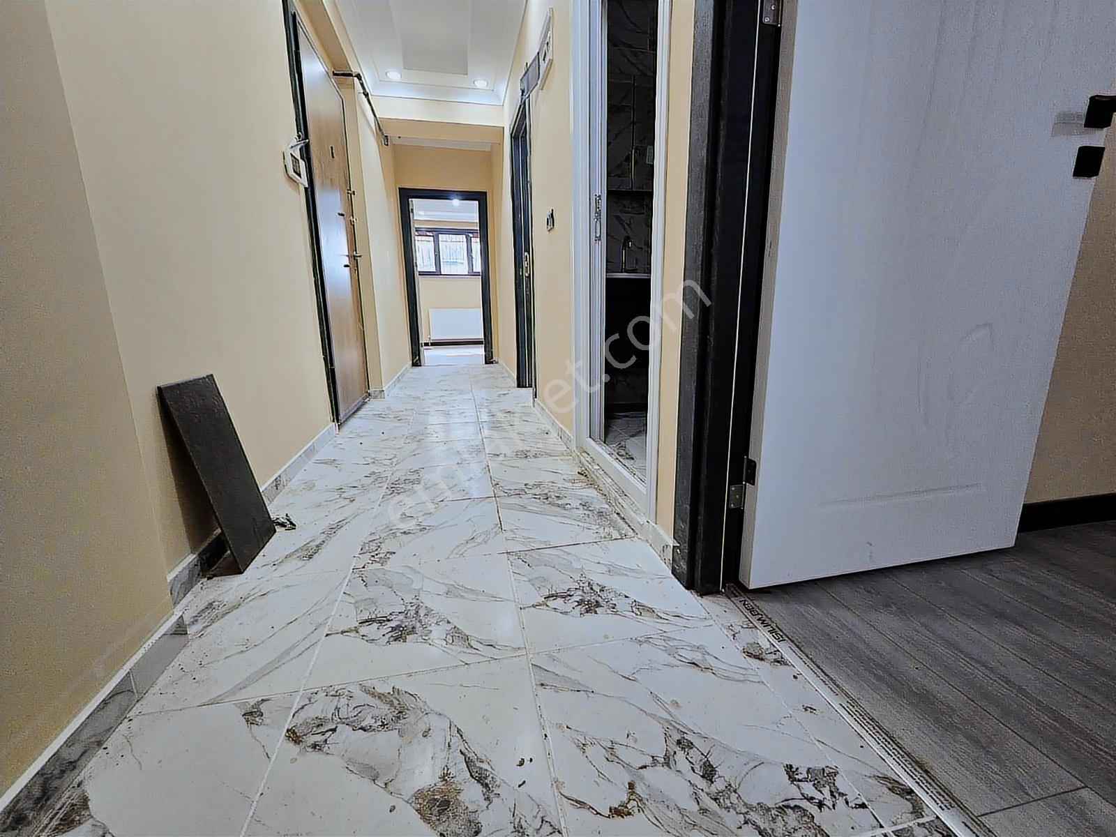 Mimar Yapıdan Altınşehirde Satılık 2+1 Lüx Bahçe Kat - Görsel 9