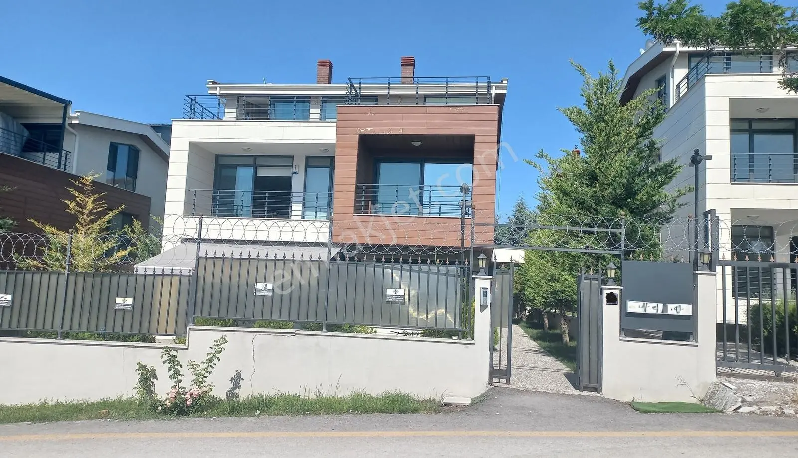 İkinci Kez !!fiyat Düşürdük!! Ofis&büro&şirket İçinkiralık Villa - Görsel 3