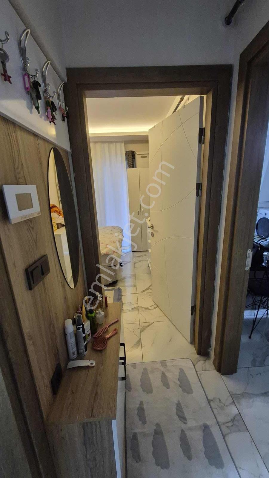 Çarşı İçerisinde Cumhuriyet Mahallesinde Satılık 1+1 Daire - Görsel 10