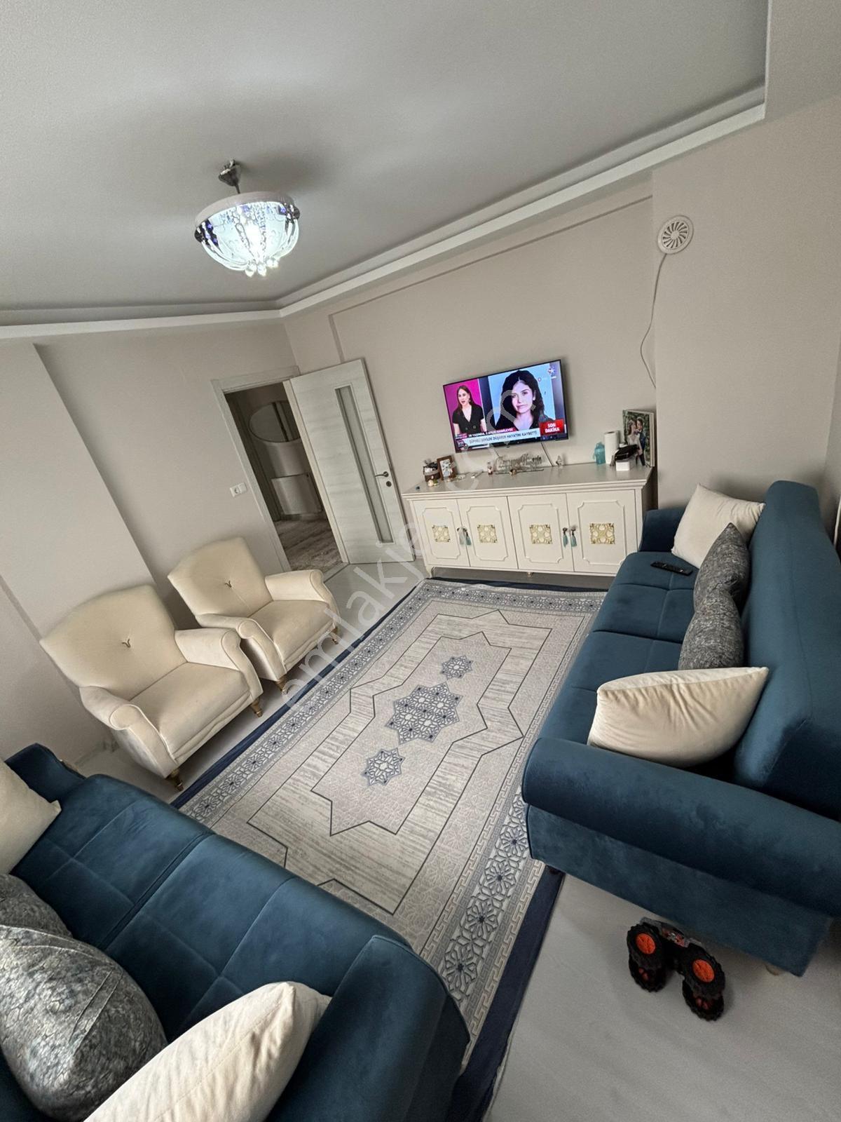 Sınırsız Kredi İmkanı!!eski Hastane Civarı 2+1 Satılık Doğalgazlı Daire