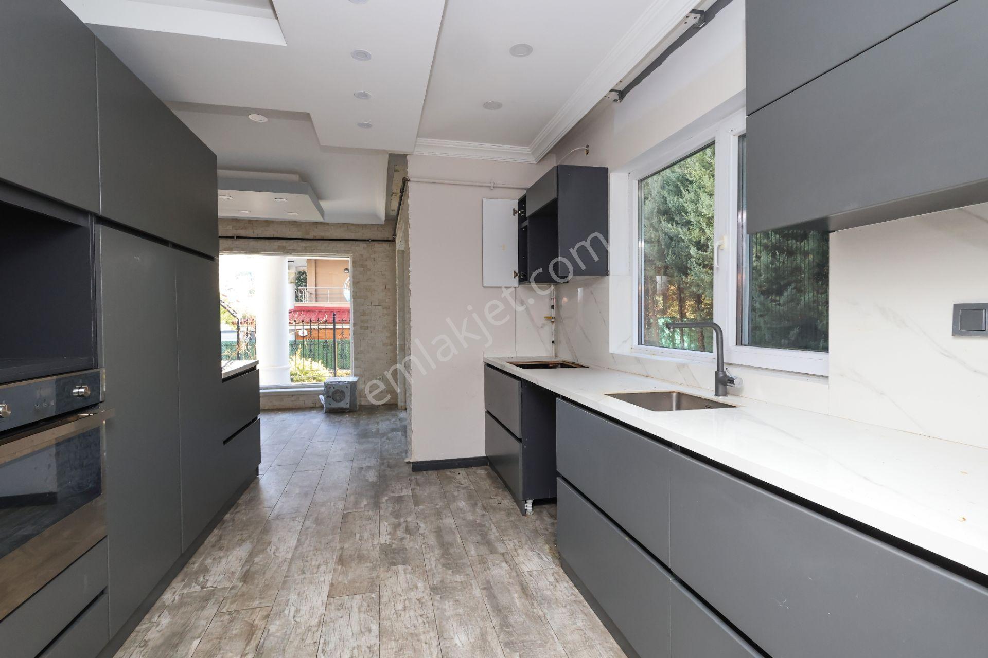 Çayyolu Kartal Konakları Satılık Havuzlu Lüks Villa - Görsel 11