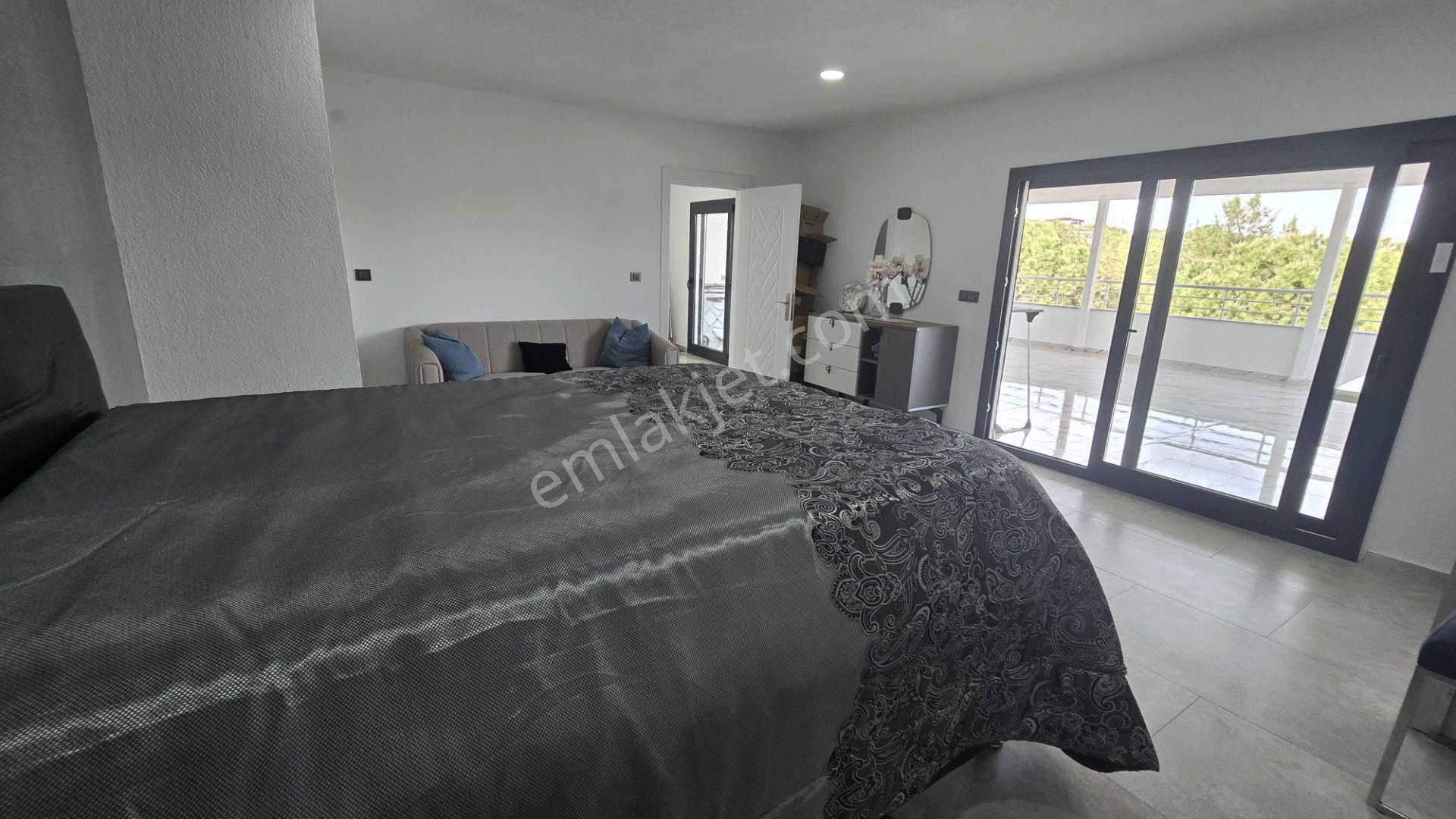 Denize Yürüme Mesafesinde Tam Müstakil Satılık Villa - Görsel 44