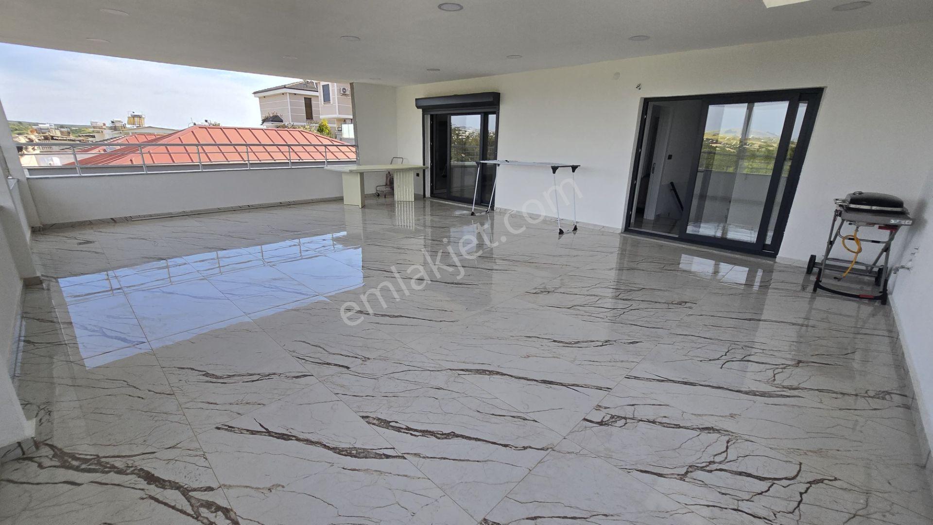 Denize Yürüme Mesafesinde Tam Müstakil Satılık Villa - Görsel 37