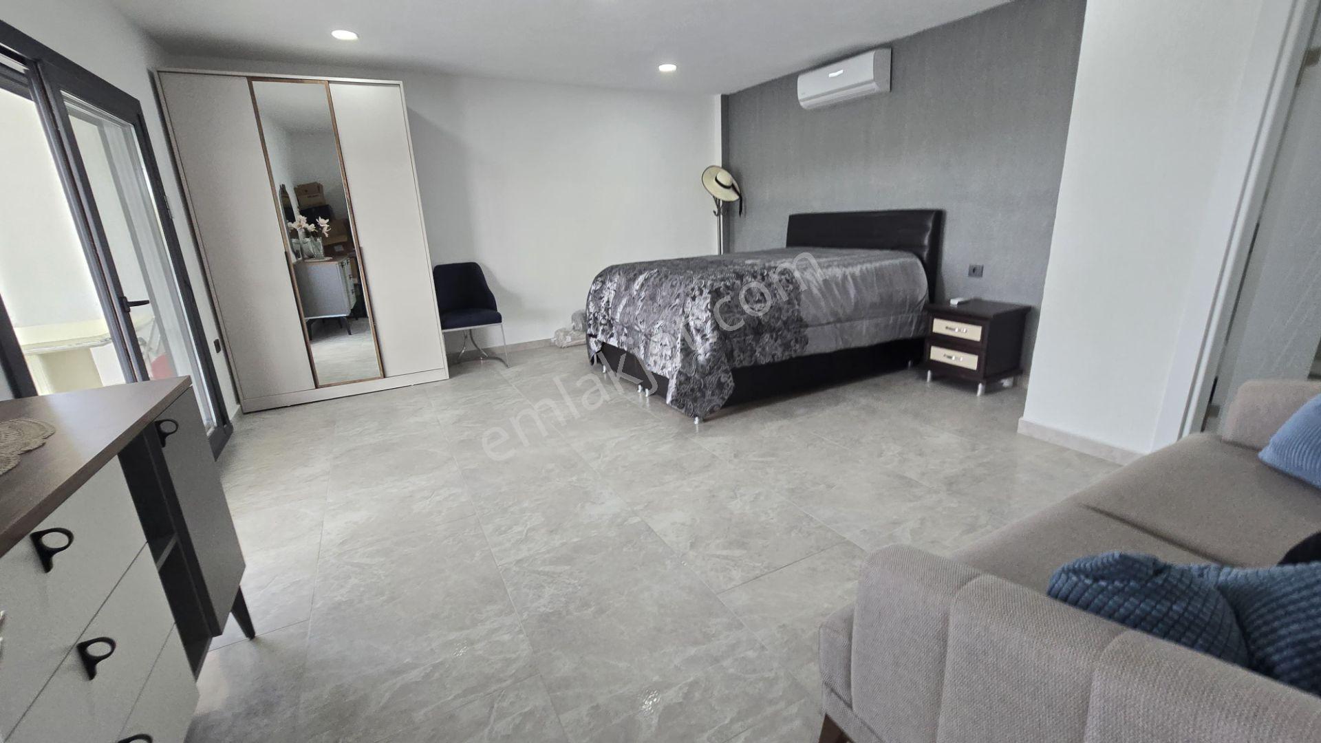 Denize Yürüme Mesafesinde Tam Müstakil Satılık Villa - Görsel 13