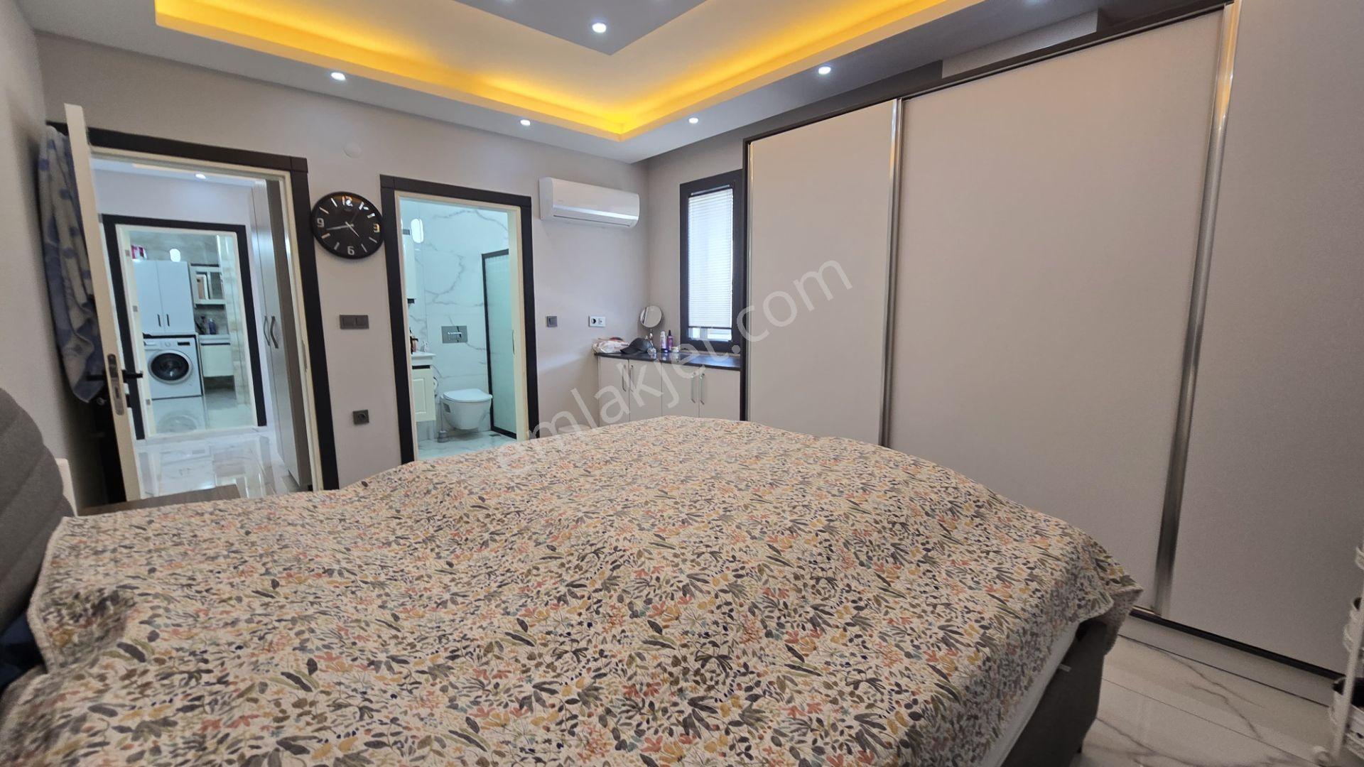 Denize Yürüme Mesafesinde Tam Müstakil Satılık Villa - Görsel 6