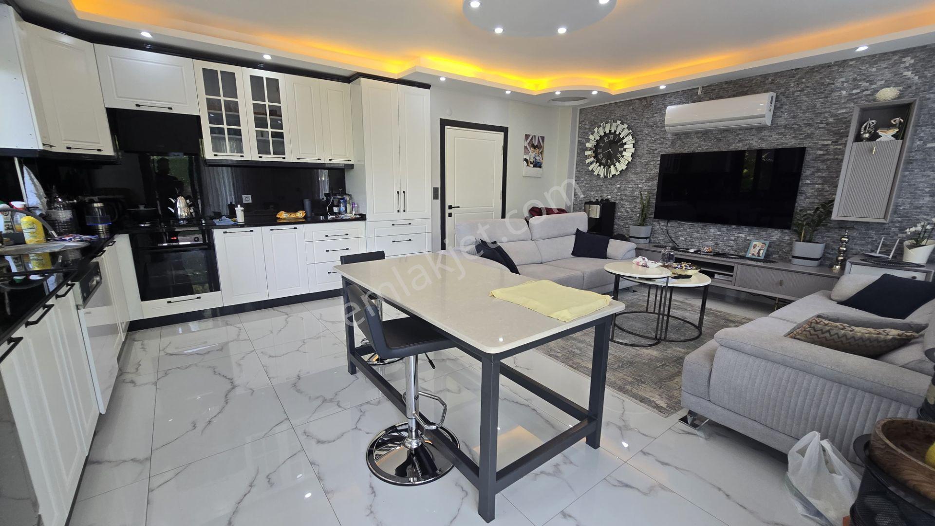 Denize Yürüme Mesafesinde Tam Müstakil Satılık Villa - Görsel 30