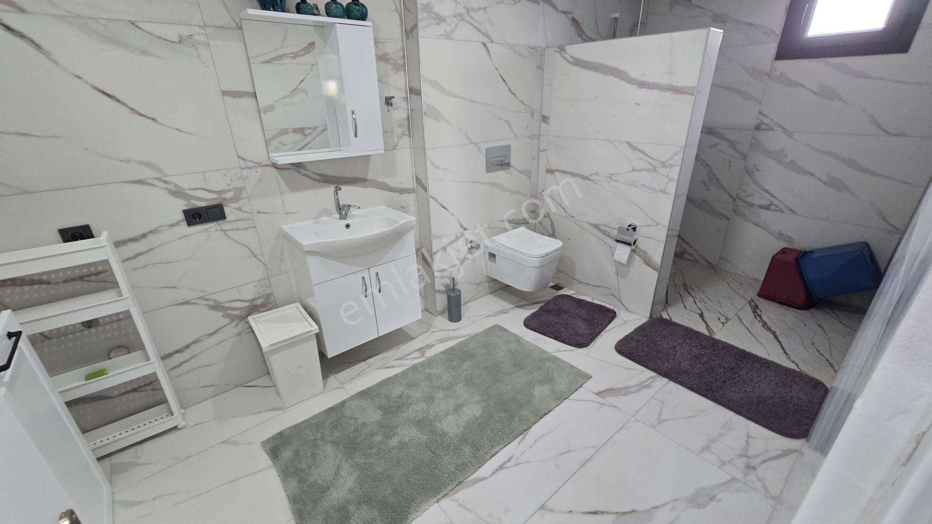Denize Yürüme Mesafesinde Tam Müstakil Satılık Villa - Görsel 31