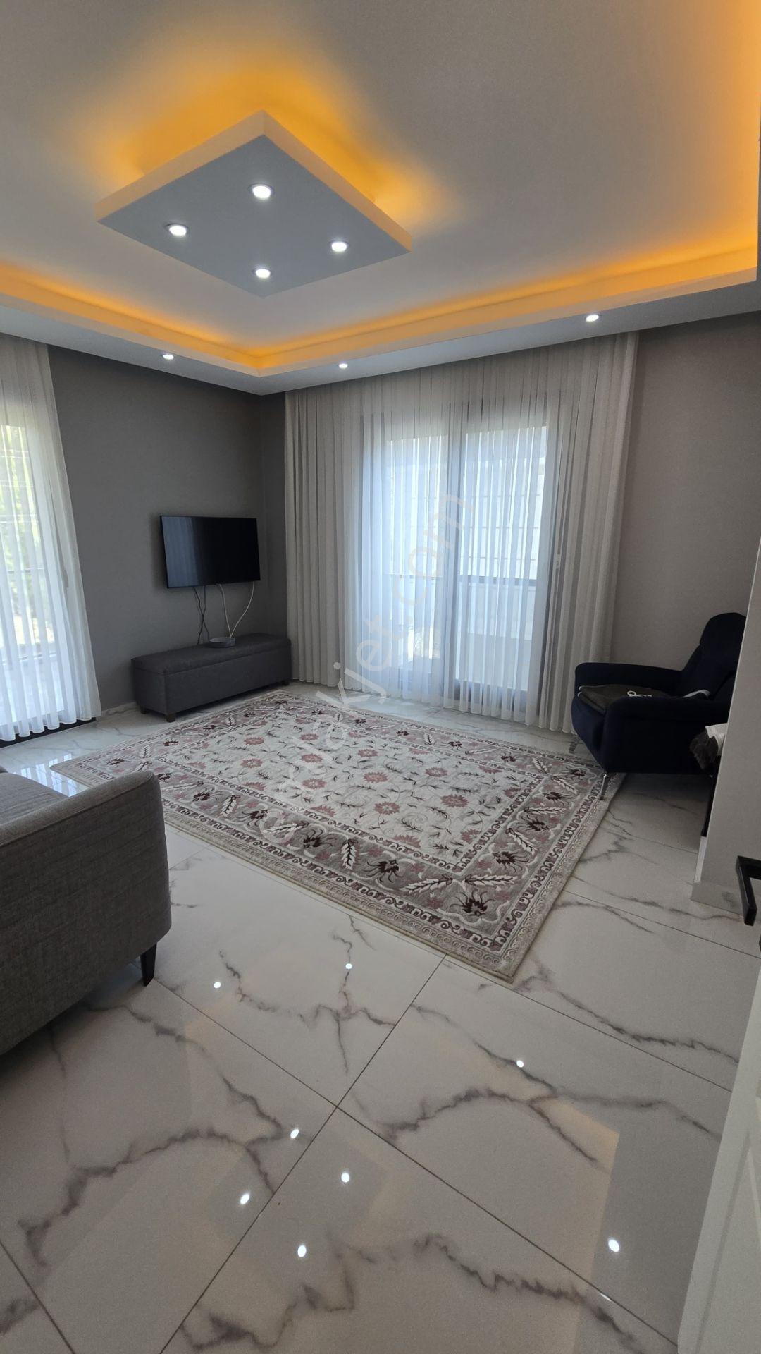 Denize Yürüme Mesafesinde Tam Müstakil Satılık Villa - Görsel 16