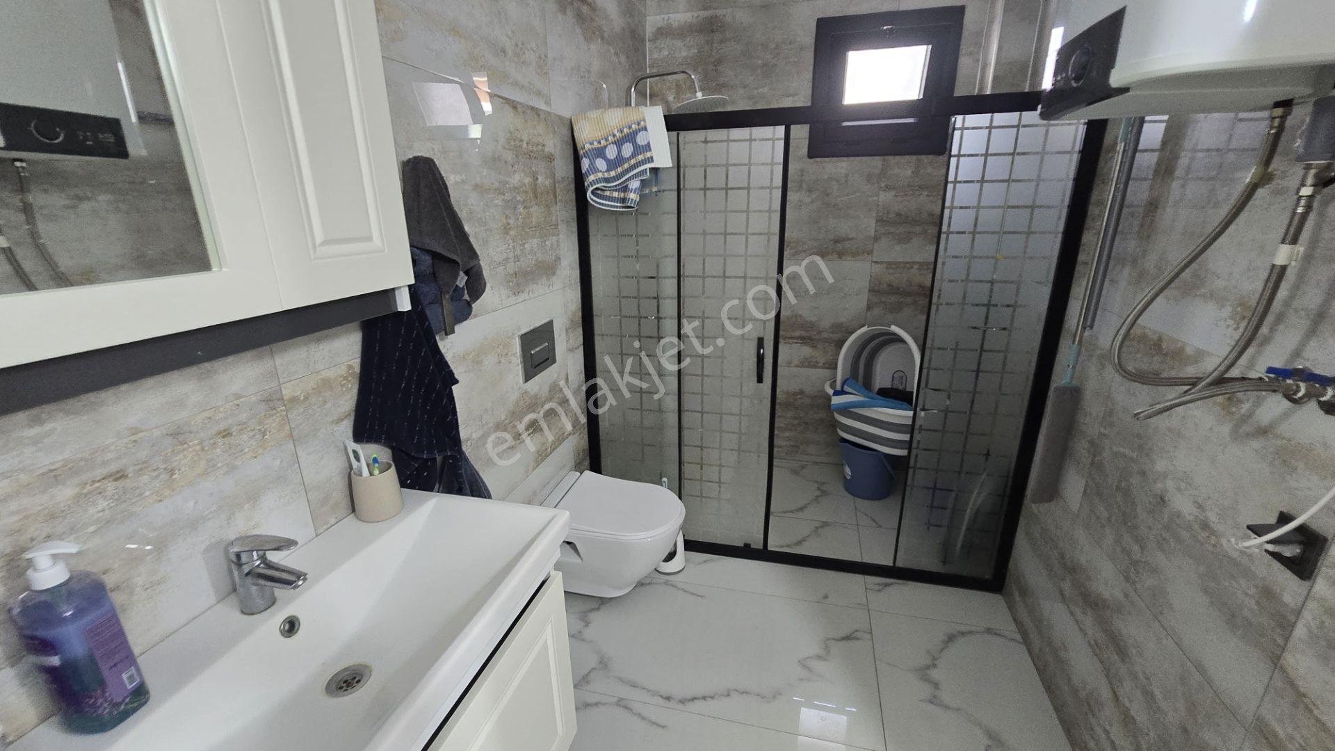 Denize Yürüme Mesafesinde Tam Müstakil Satılık Villa - Görsel 18