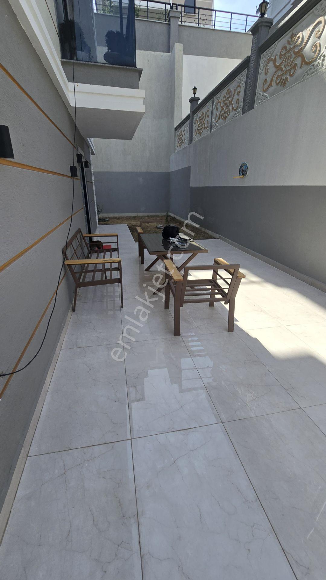Denize Yürüme Mesafesinde Tam Müstakil Satılık Villa - Görsel 7