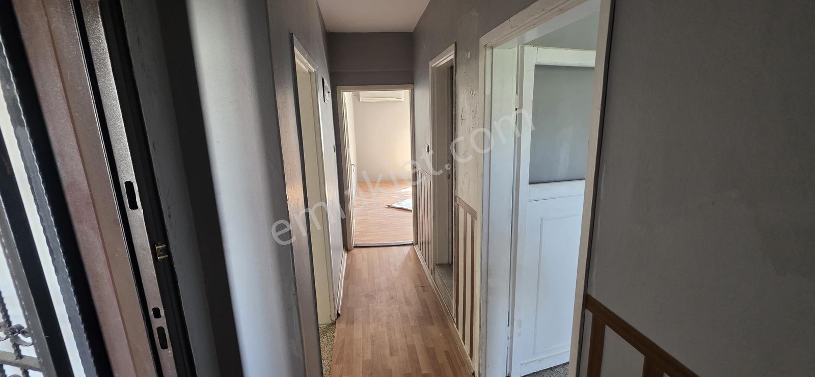 Karşıyaka Yamanlarda 3 Katlı Bina - Görsel 8