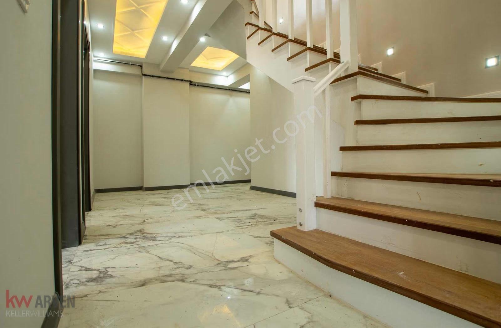Başiskele Vadi Yuvacık Sitesi Kiralık 4+1 Dubleks Daire - Görsel 11